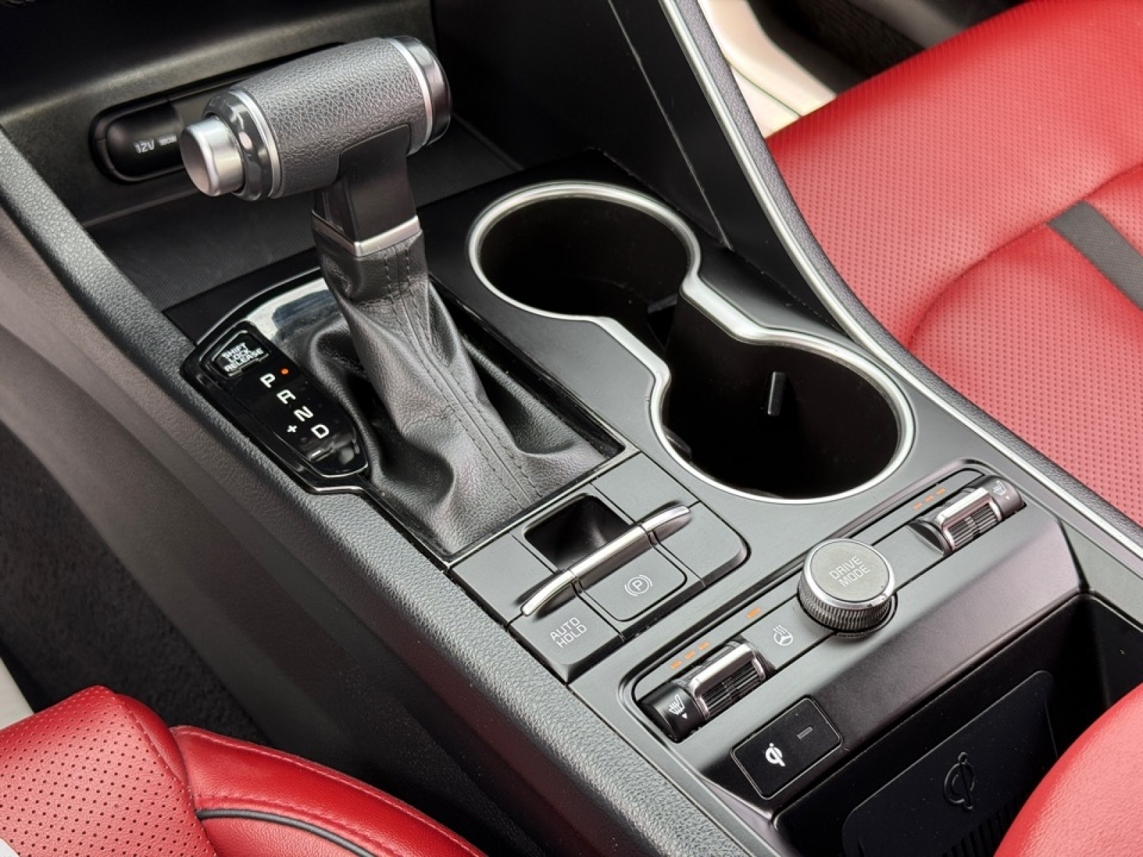 2024 Kia K5 GT-Line photo 29