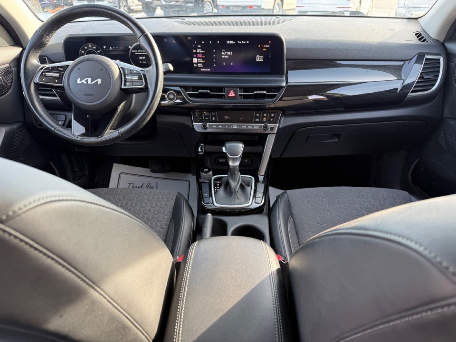 2024 Kia Seltos S, 39203, Photo