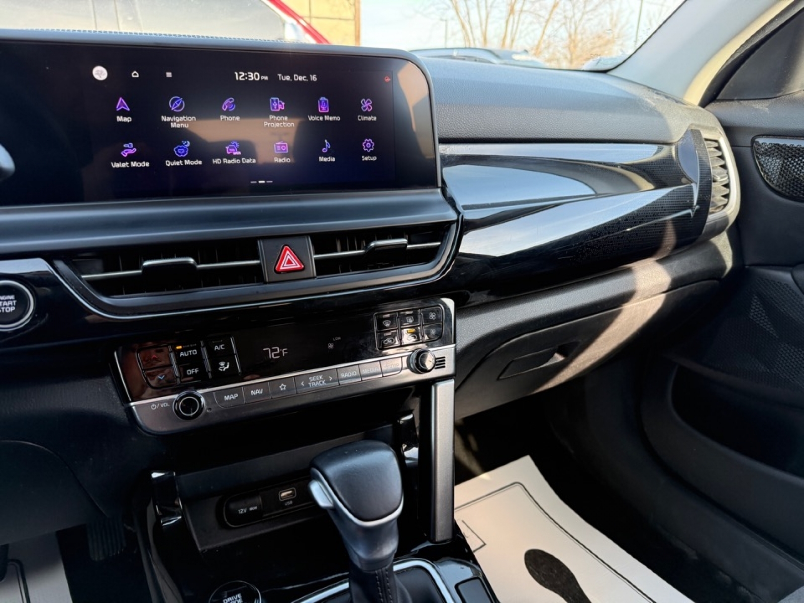 2024 Kia Seltos S, 39203, Photo