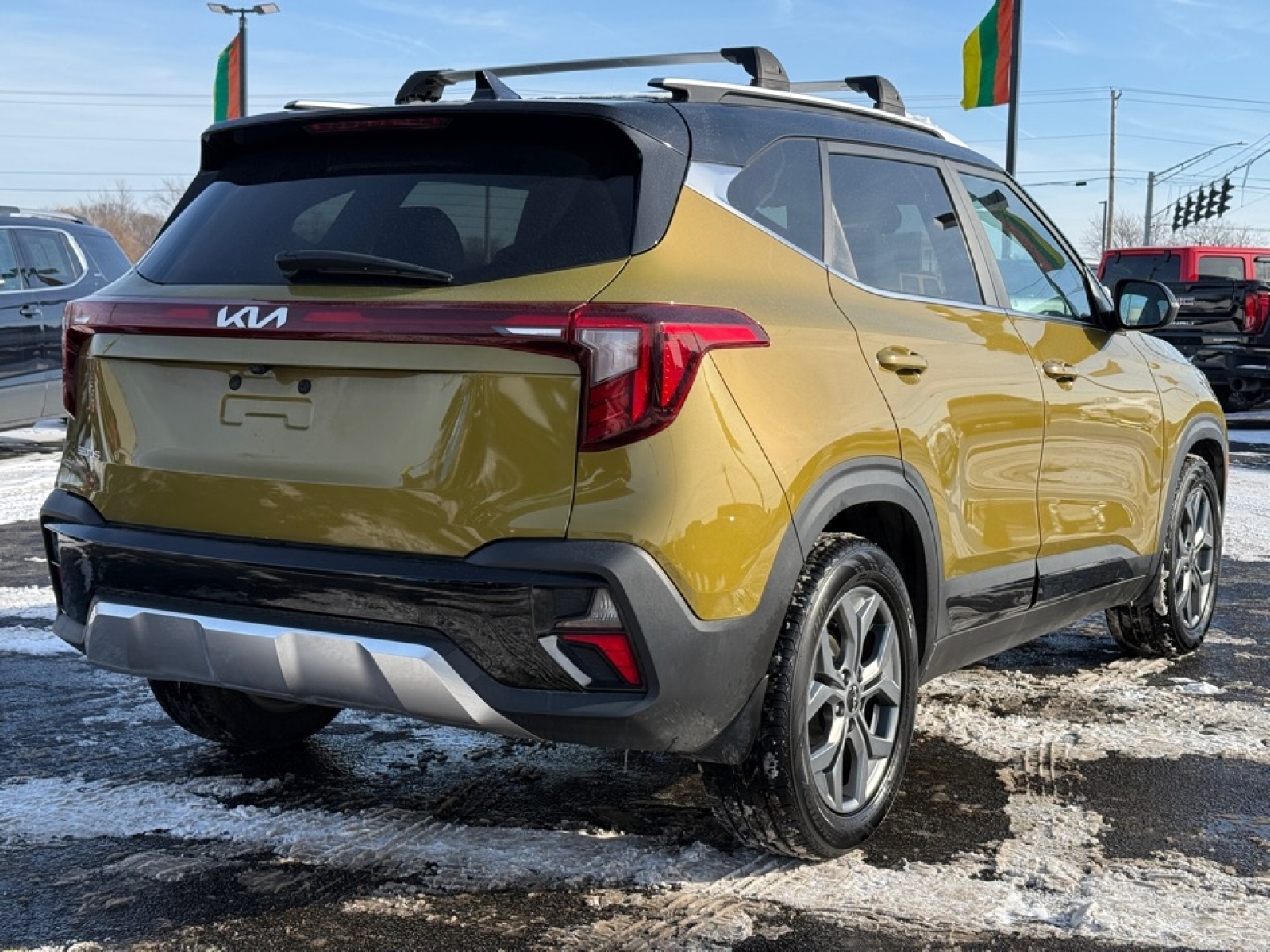 2024 Kia Seltos S, 39203, Photo