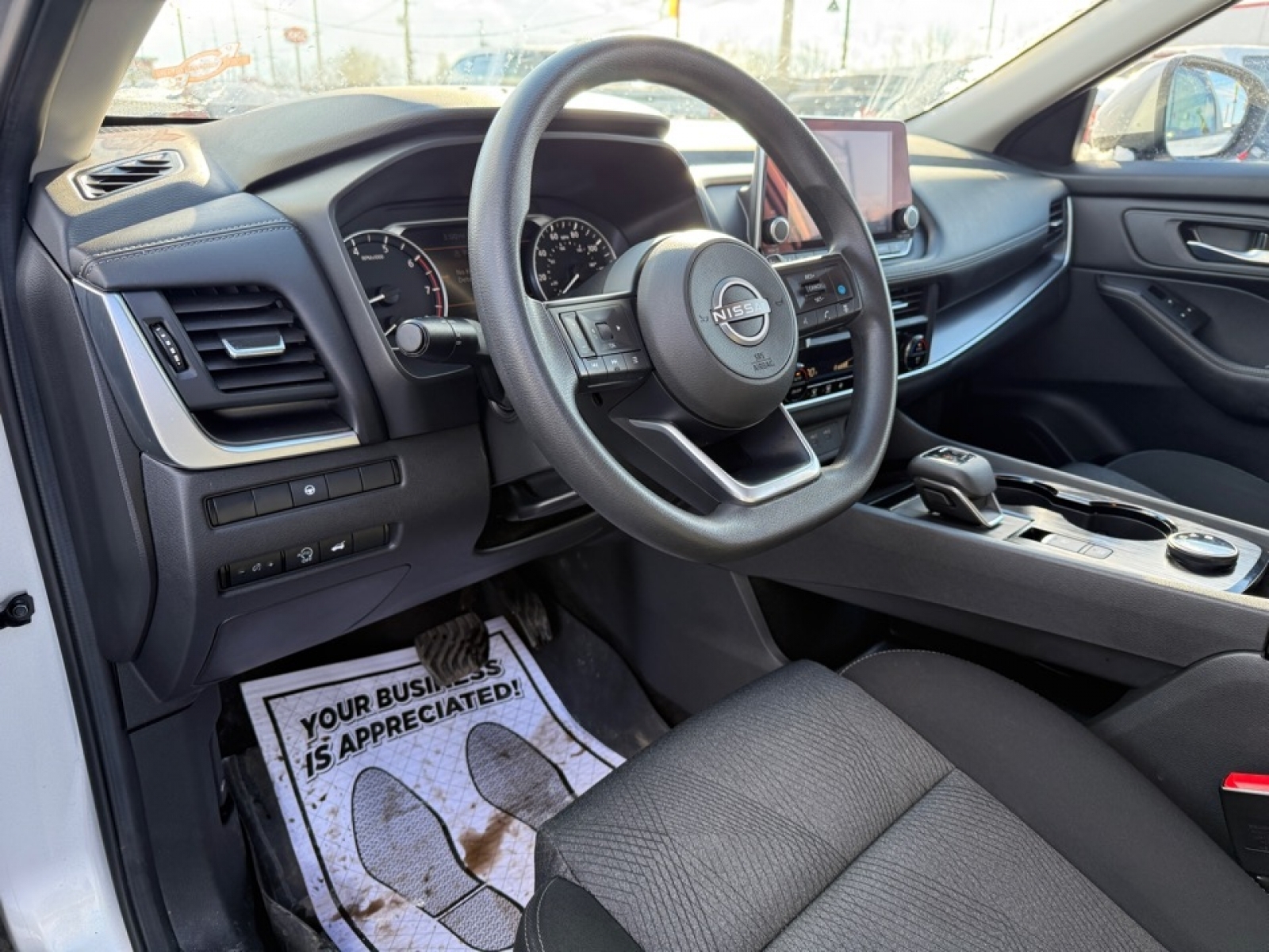 2024 Nissan Rogue SV Intelligent AWD, 39421, Photo