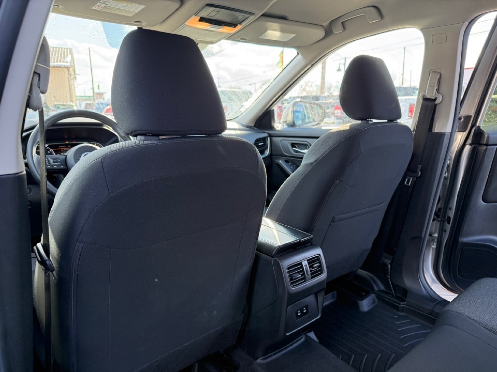 2024 Nissan Rogue SV Intelligent AWD, 39421, Photo