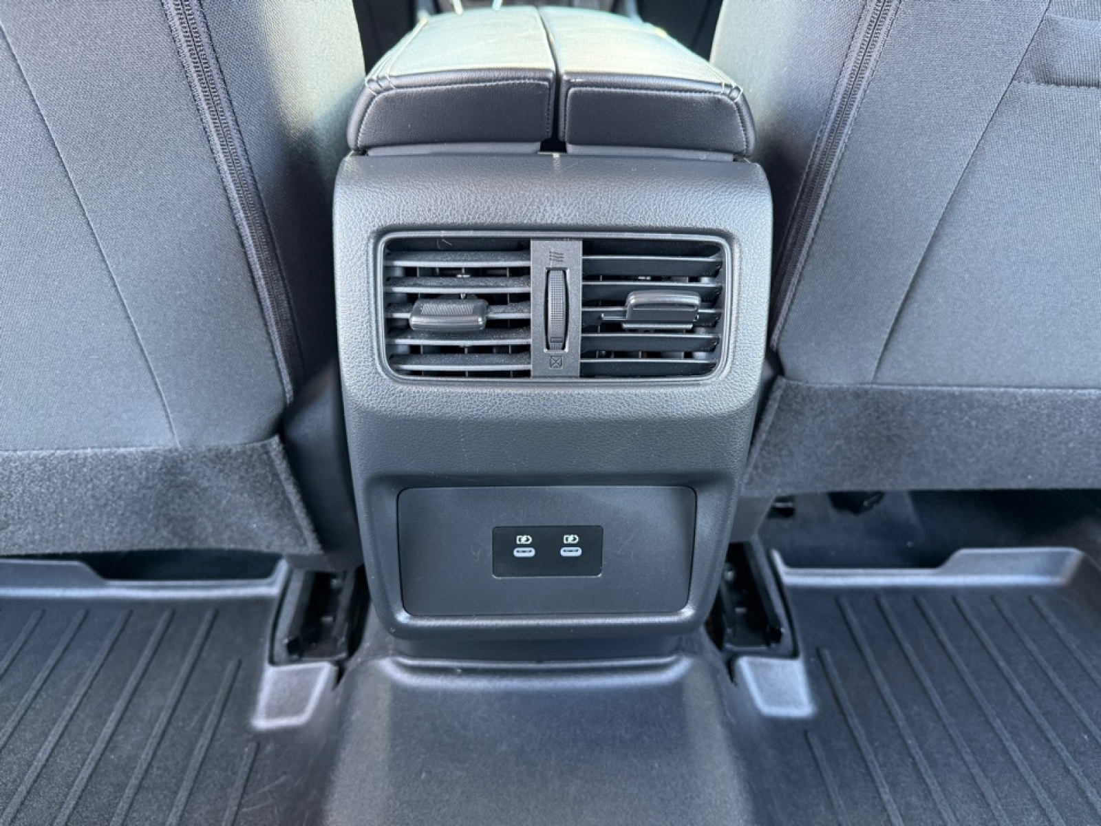 2024 Nissan Rogue SV Intelligent AWD, 39421, Photo