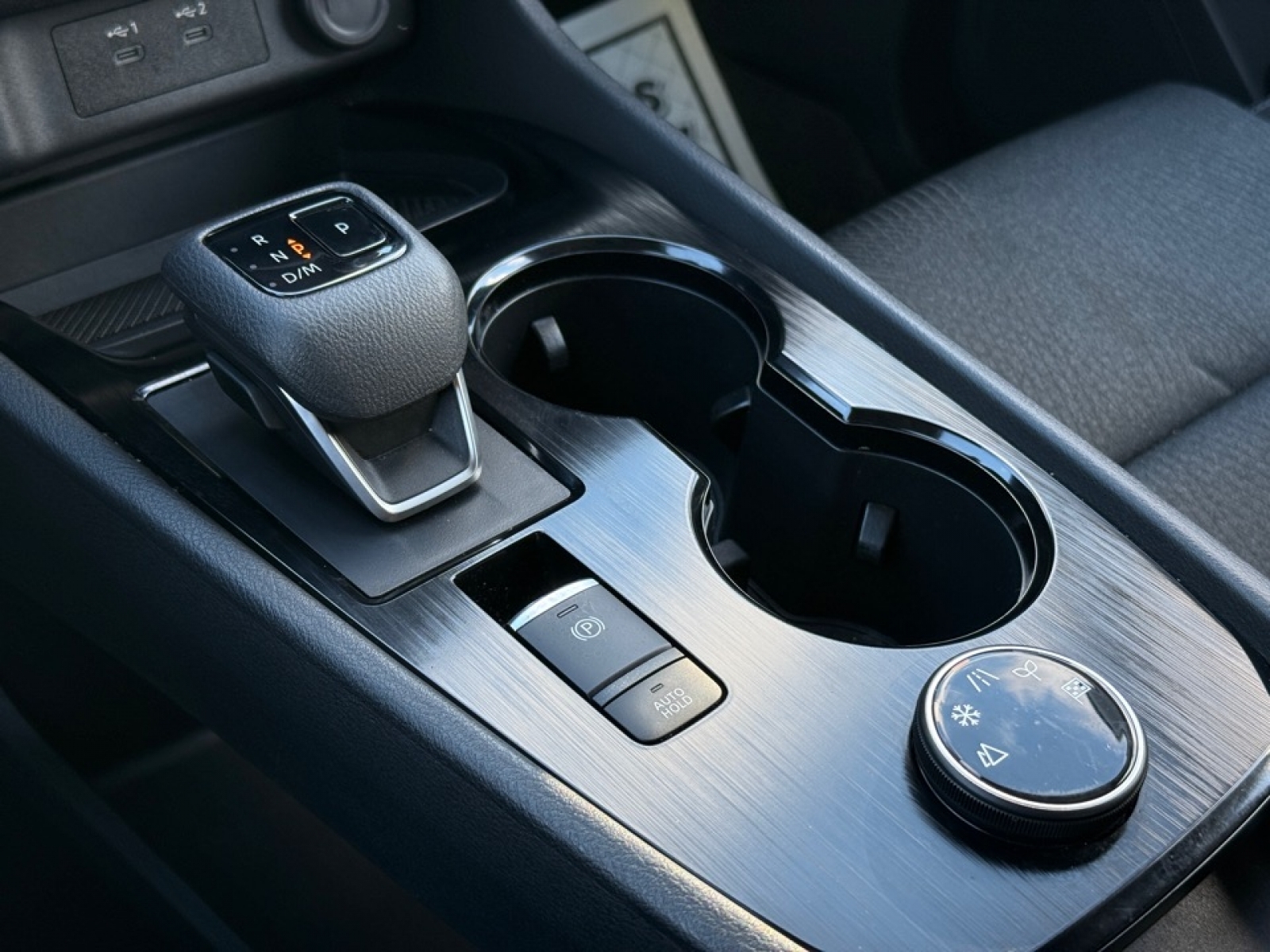 2024 Nissan Rogue SV Intelligent AWD, 39421, Photo