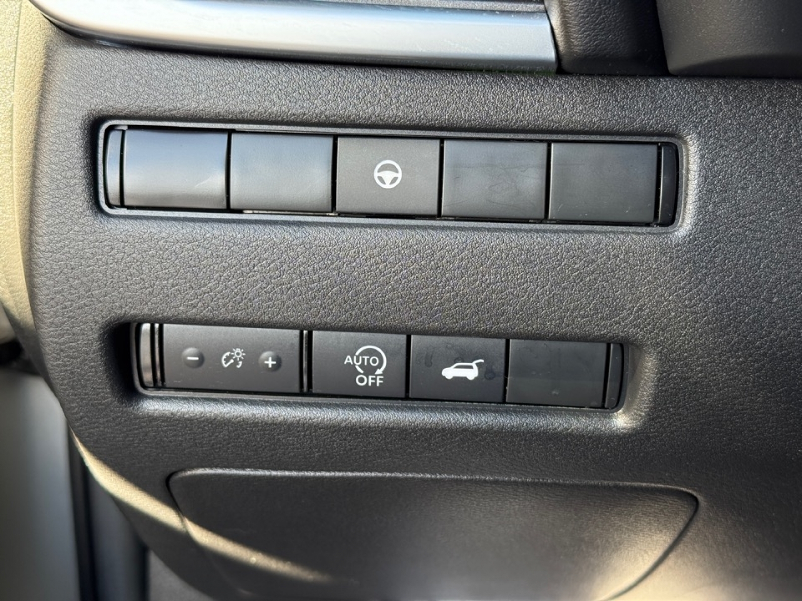 2024 Nissan Rogue SV Intelligent AWD, 39421, Photo