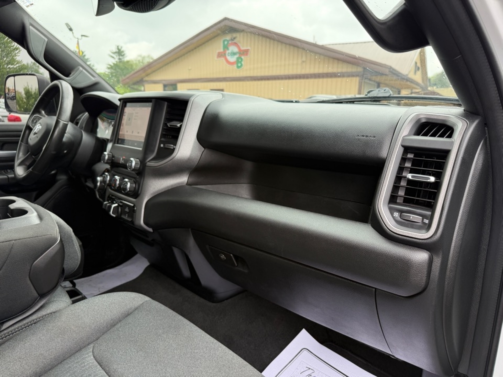 2024 Ram 1500 Tradesman Quad Cab 4x4 6'4