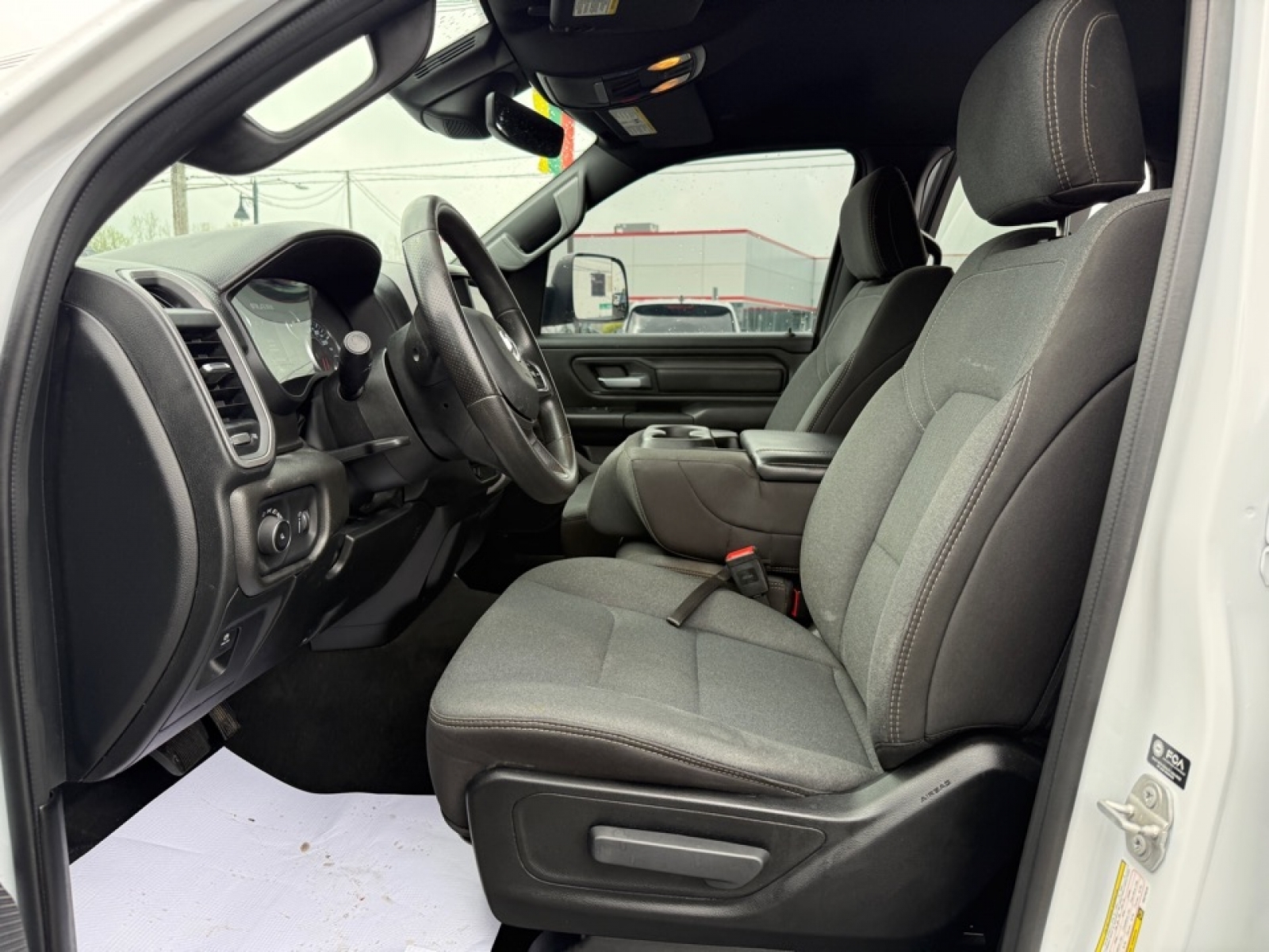 2024 Ram 1500 Tradesman Quad Cab 4x4 6'4