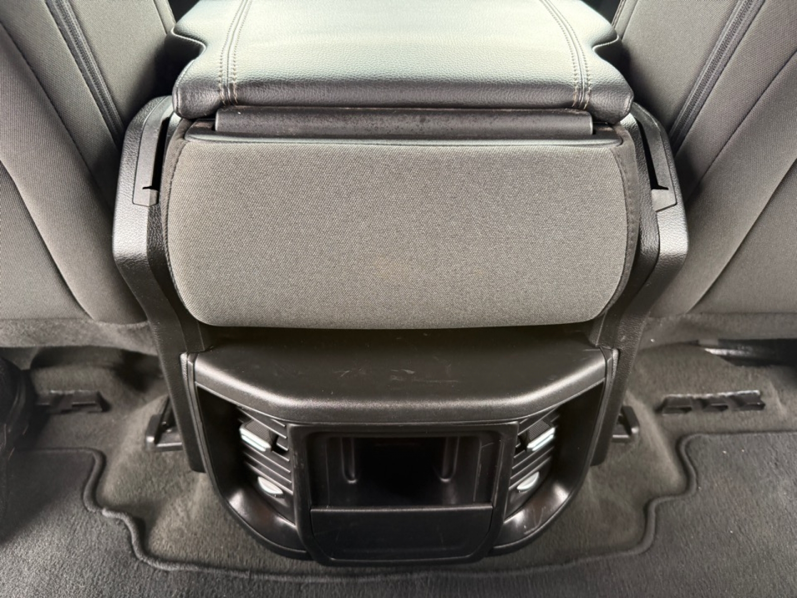 2024 Ram 1500 Tradesman Quad Cab 4x4 6'4