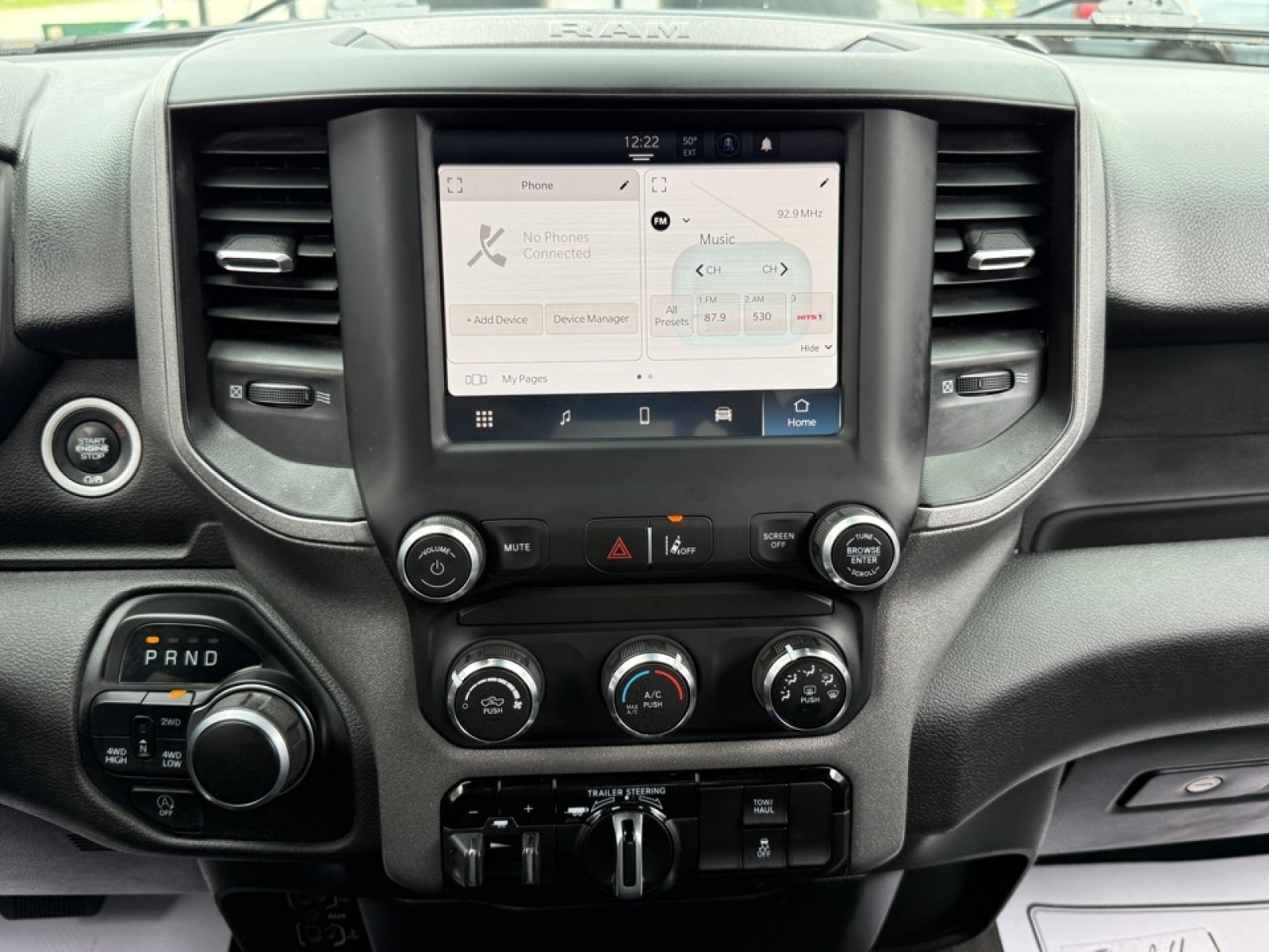 2024 Ram 1500 Tradesman Quad Cab 4x4 6'4