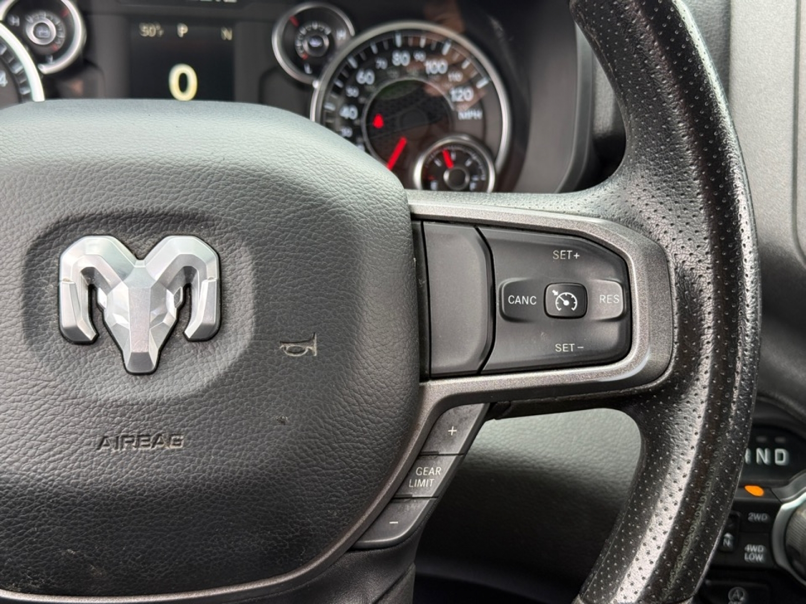 2024 Ram 1500 Tradesman Quad Cab 4x4 6'4