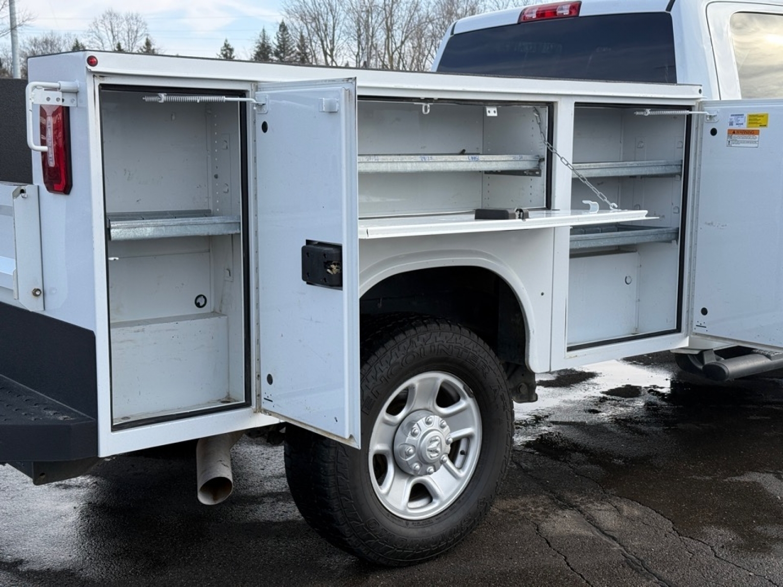 2024 Ram 2500 Tradesman Crew Cab 4x4 8' Box, 38848, Photo