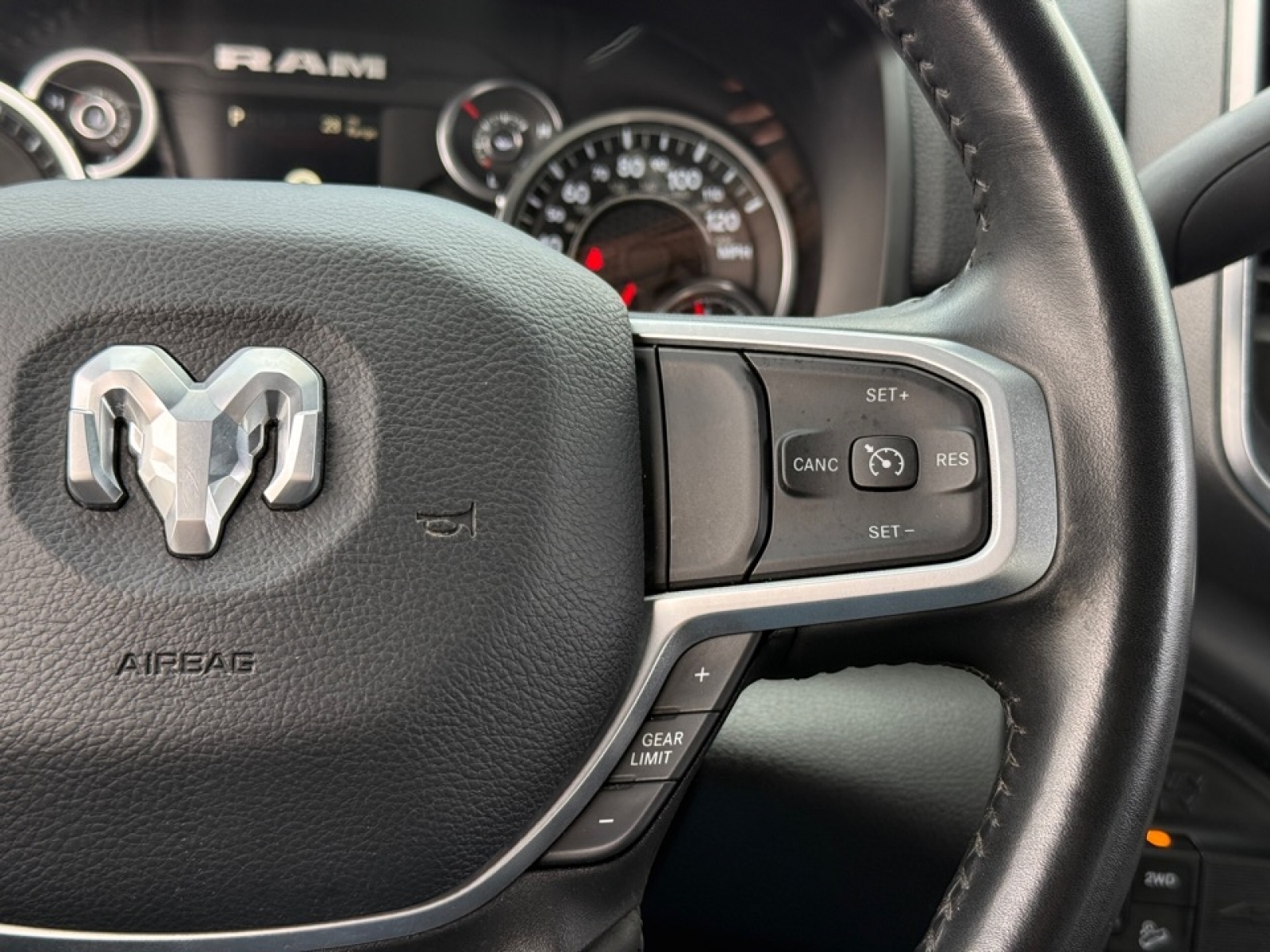 2024 Ram 2500 Big Horn Crew Cab 4x4 6'4