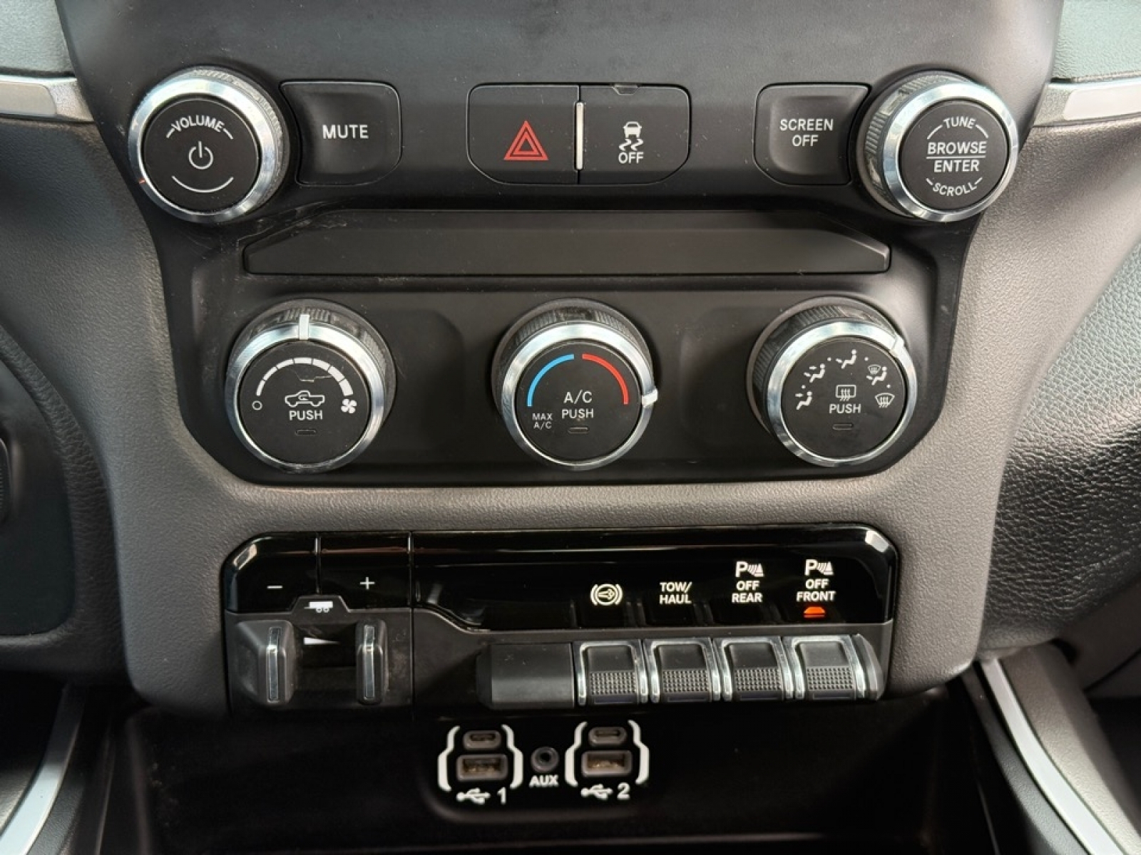 2024 Ram 2500 Big Horn Crew Cab 4x4 6'4