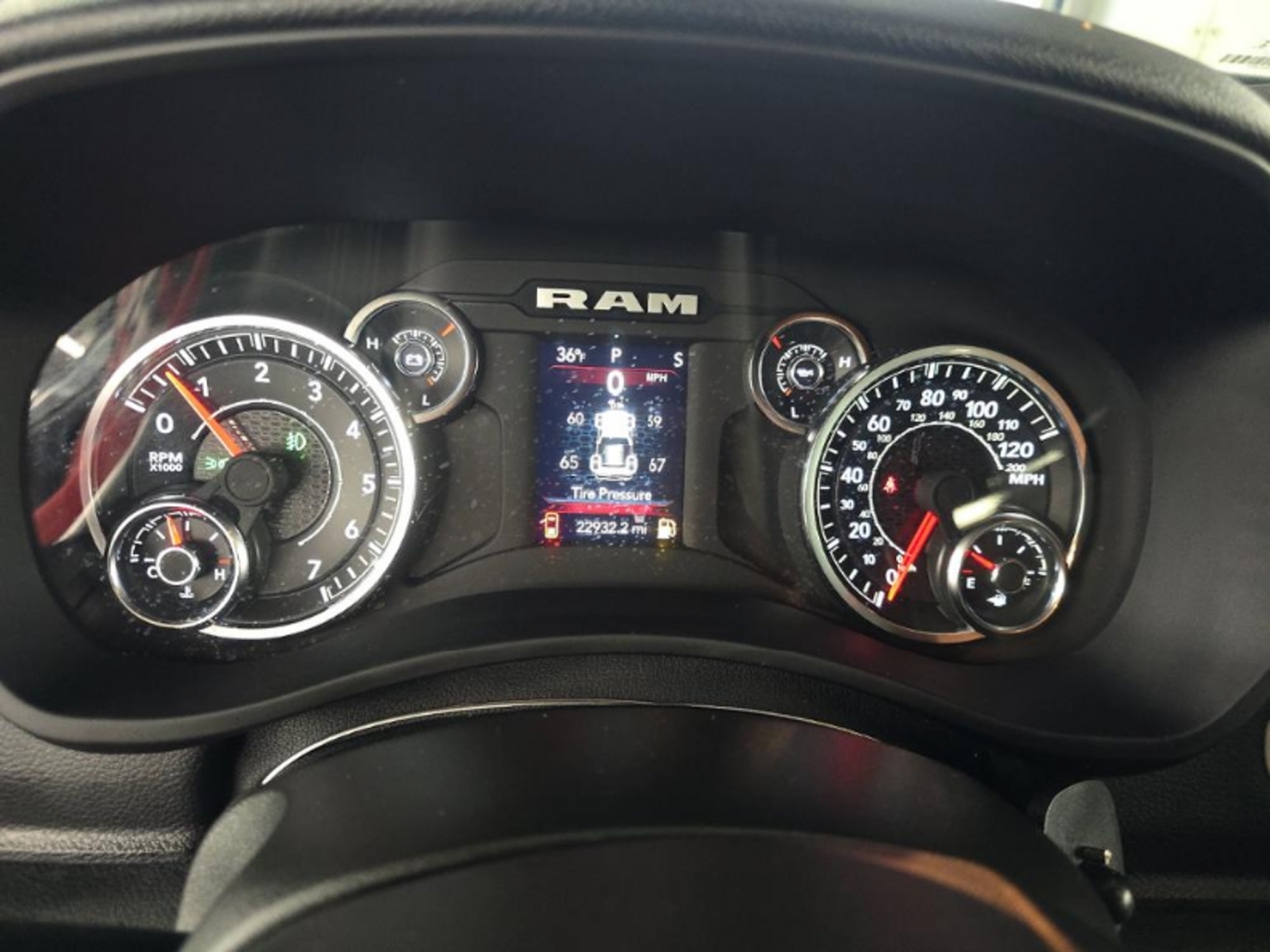 2024 Ram 2500 Big Horn Crew Cab 4x4 6'4