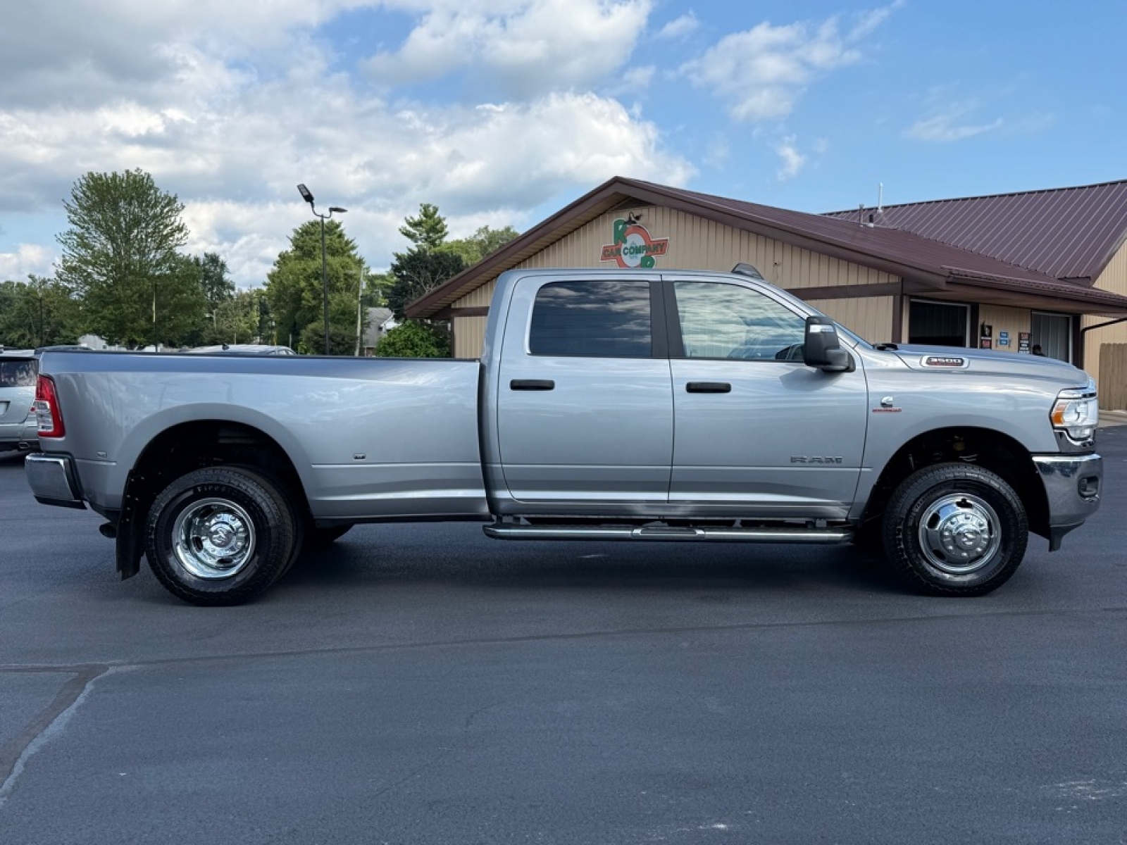 2024 Ram 3500 Big Horn photo 9