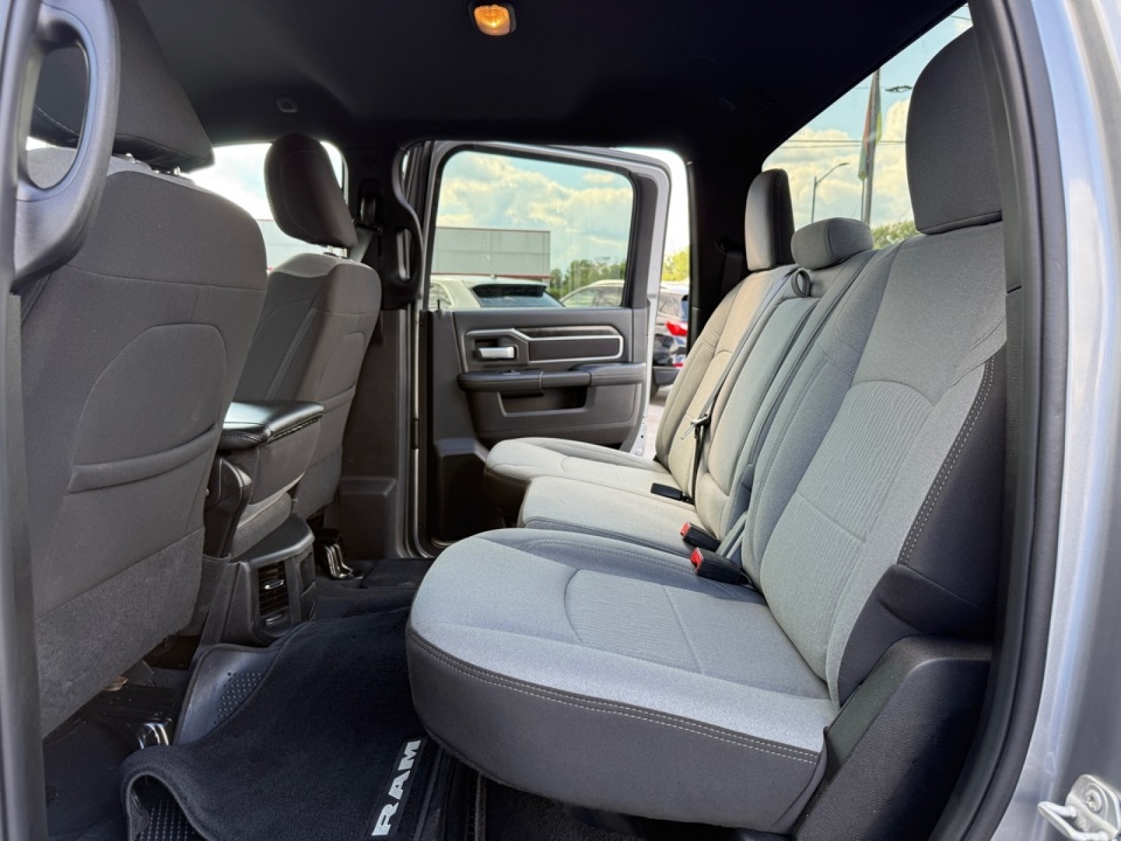 2024 Ram 3500 Big Horn photo 14
