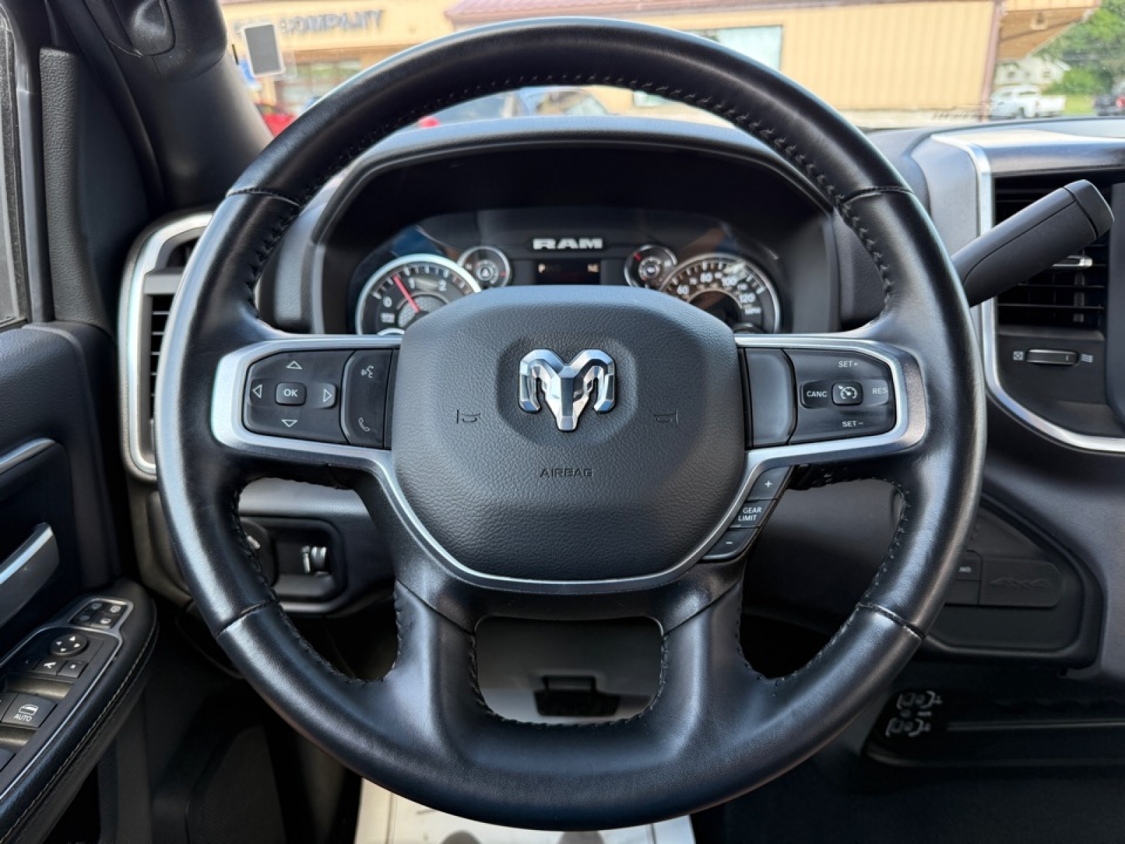 2024 Ram 3500 Big Horn photo 20