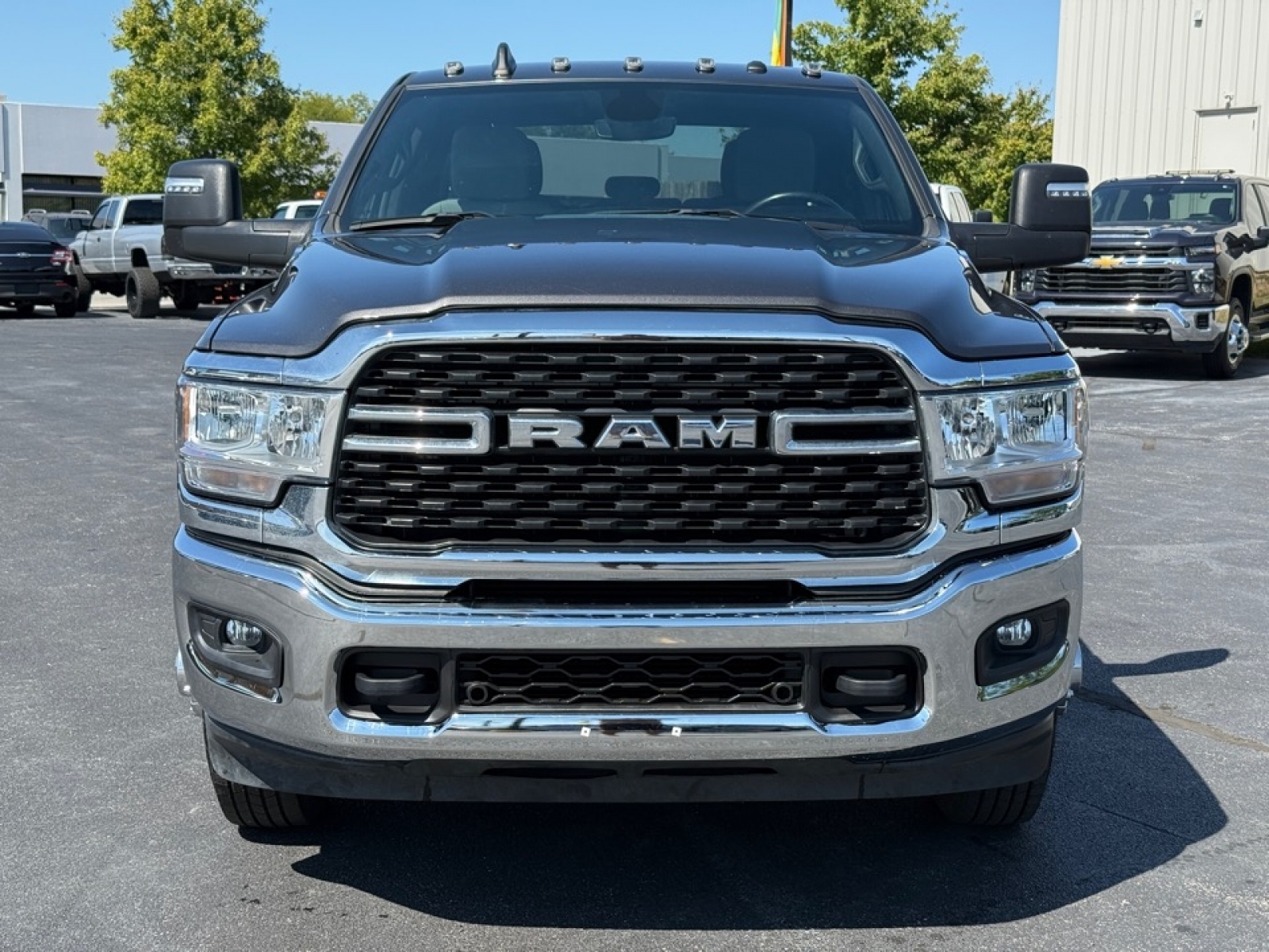 2024 Ram 3500 Big Horn photo 3