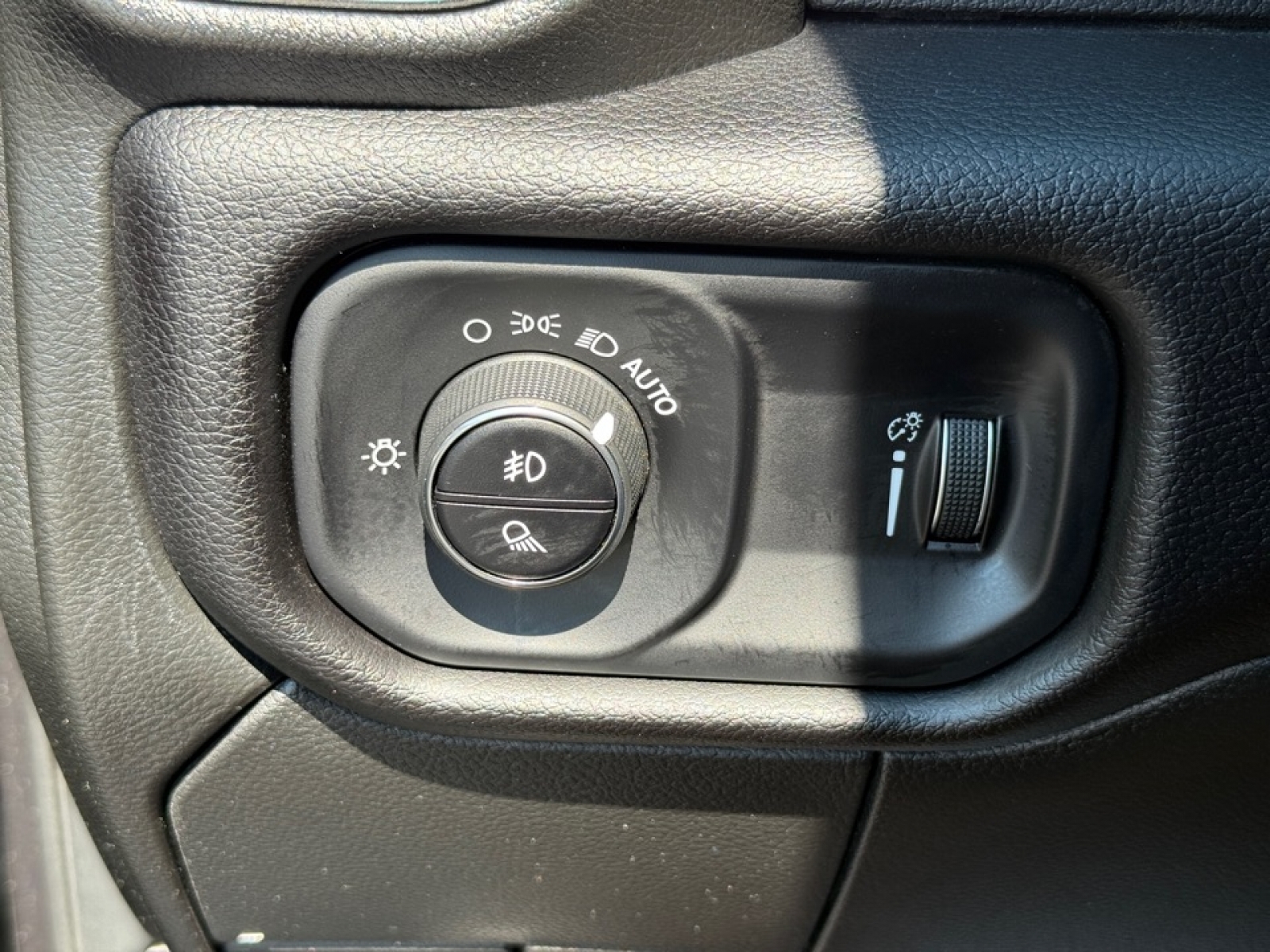 2024 Ram 3500 Big Horn photo 37
