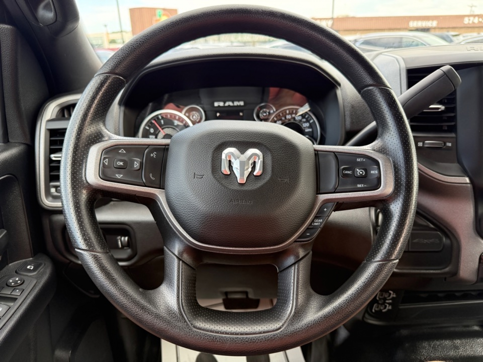 2024 Ram 3500 Tradesman photo 25
