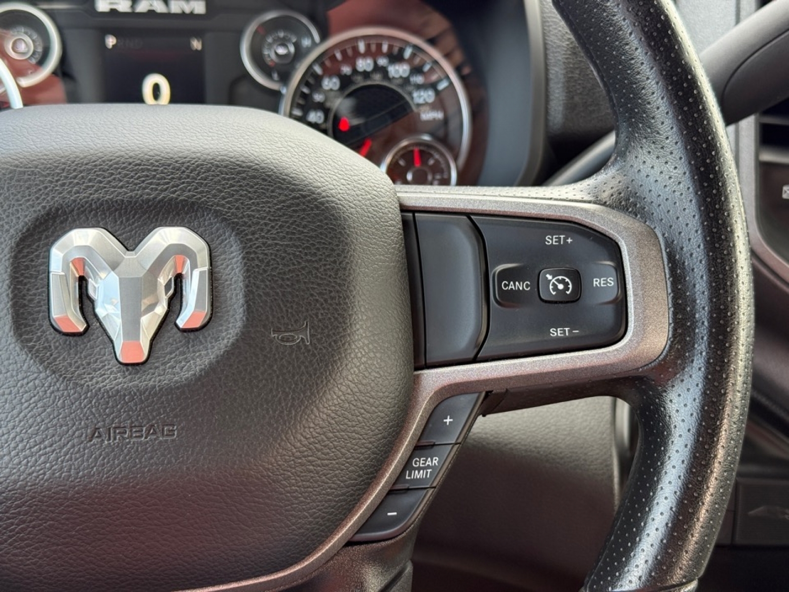 2024 Ram 3500 Tradesman photo 29