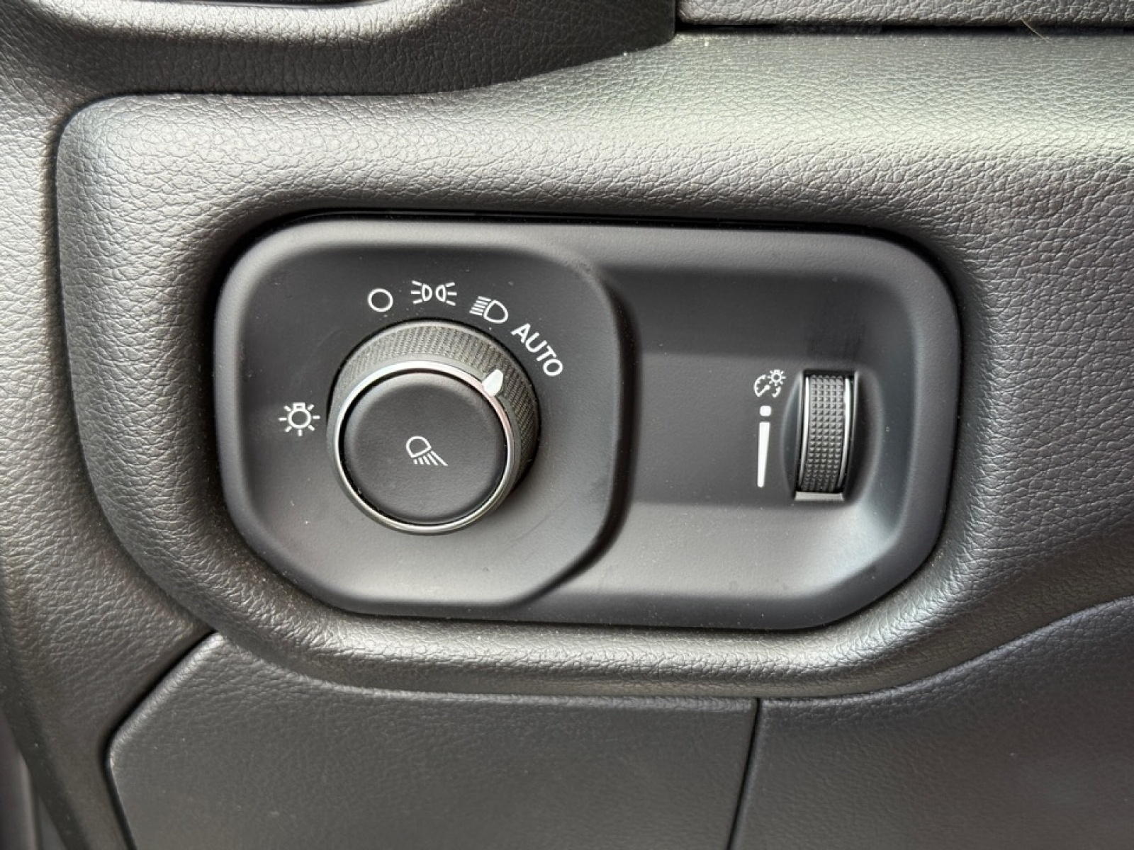 2024 Ram 3500 Tradesman photo 37