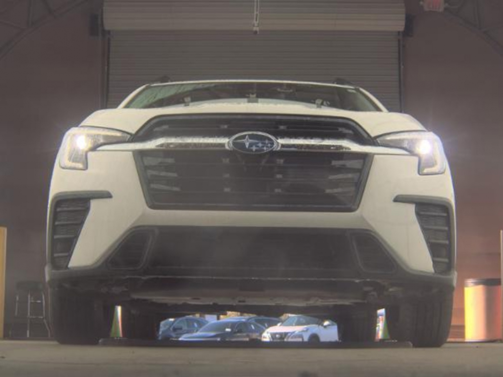 2024 Subaru Ascent Premium 7-Passenger, 39929, Photo