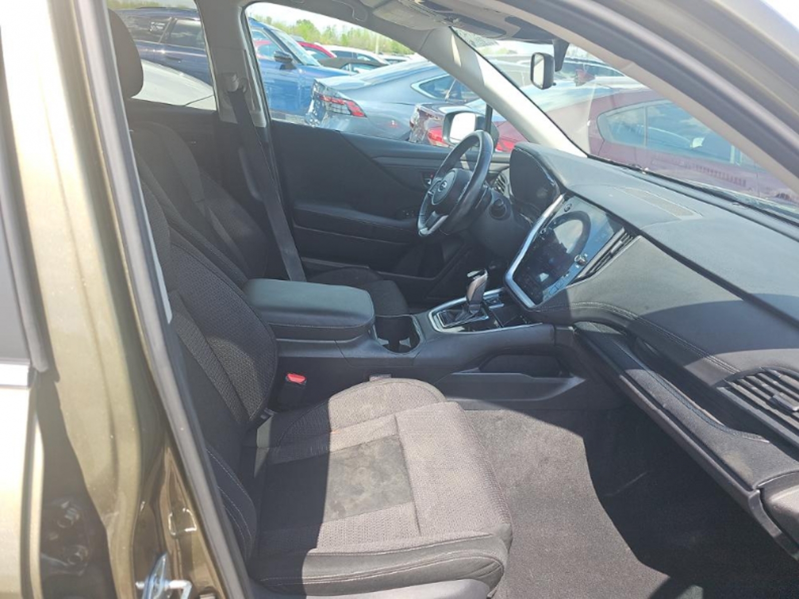 2024 Subaru Outback Premium, 39921, Photo
