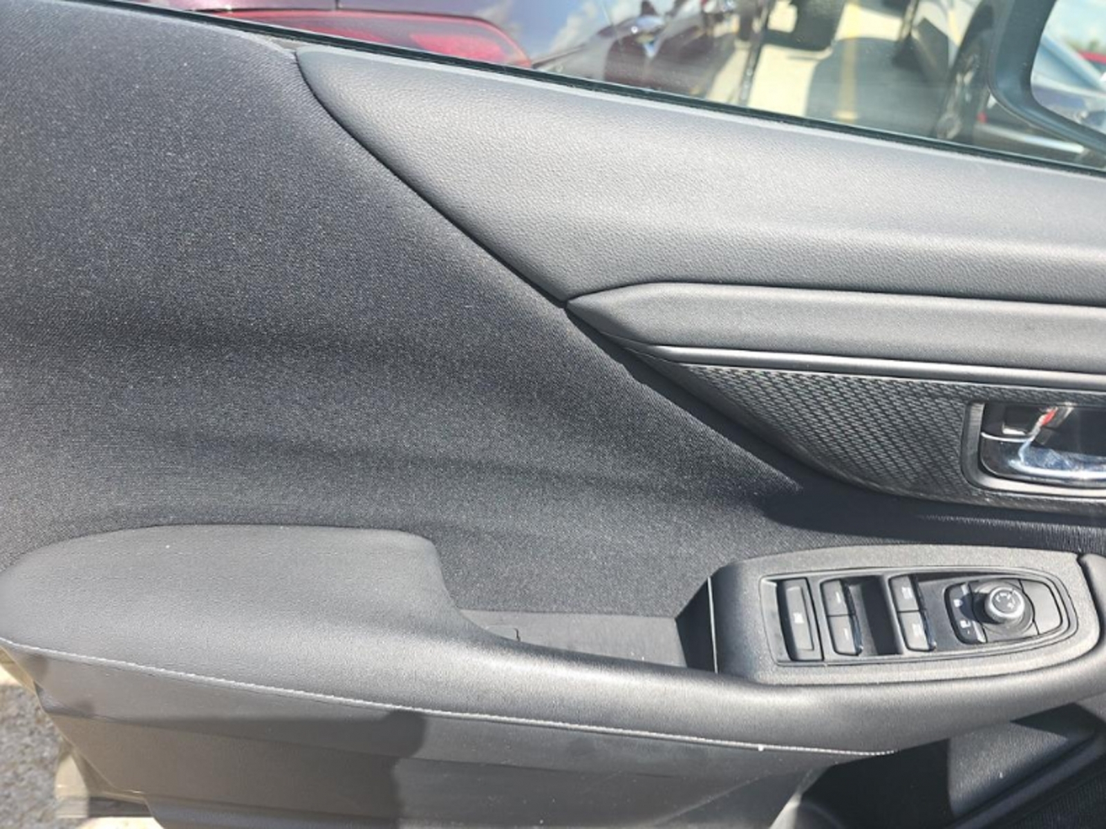 2024 Subaru Outback Premium, 39921, Photo