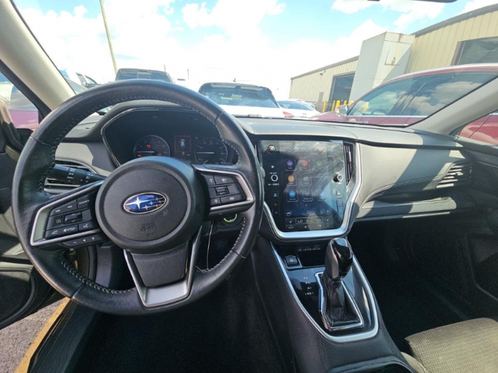 2024 Subaru Outback Premium, 39921, Photo