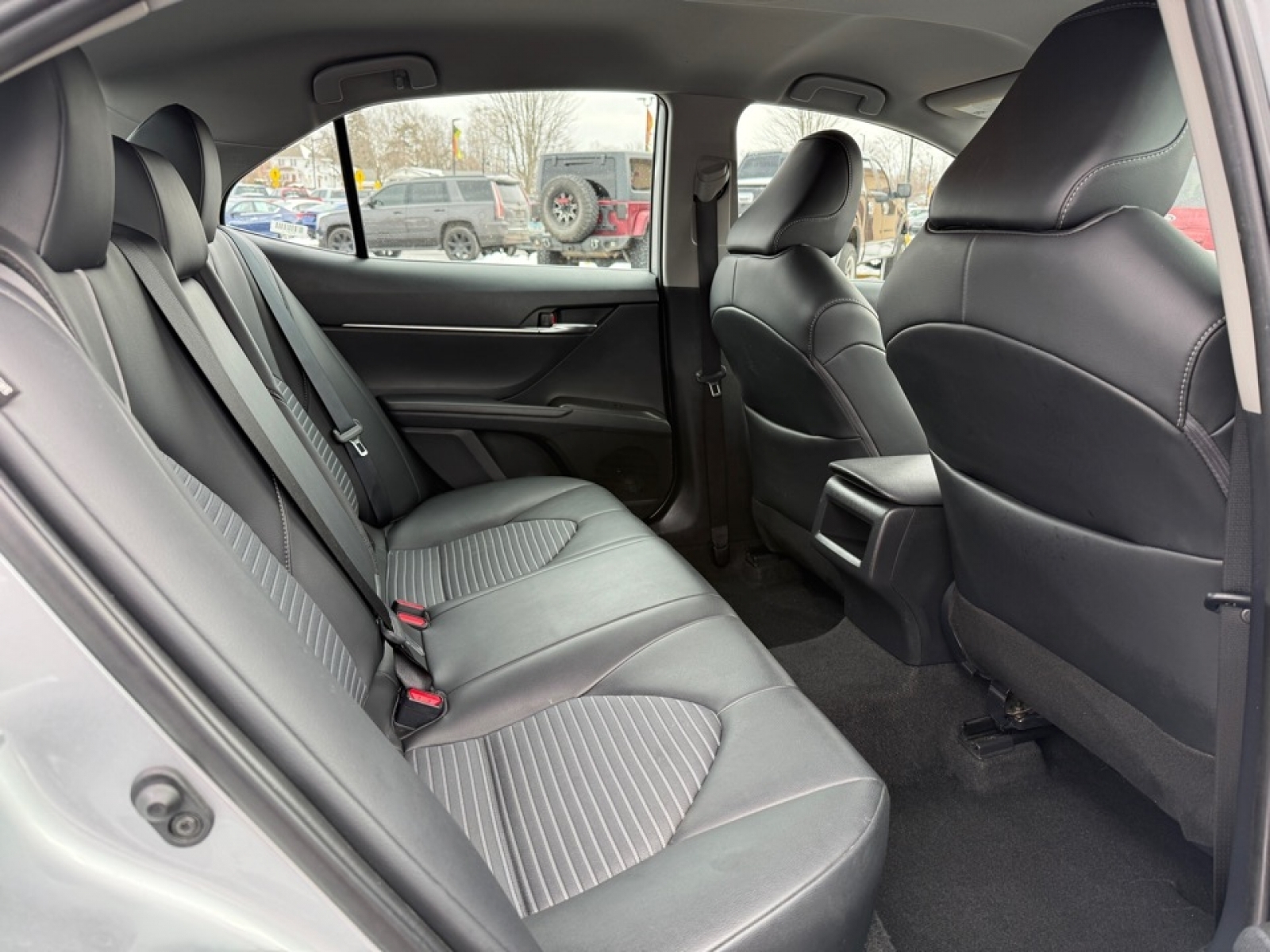 2024 Toyota Camry SE, 39558, Photo