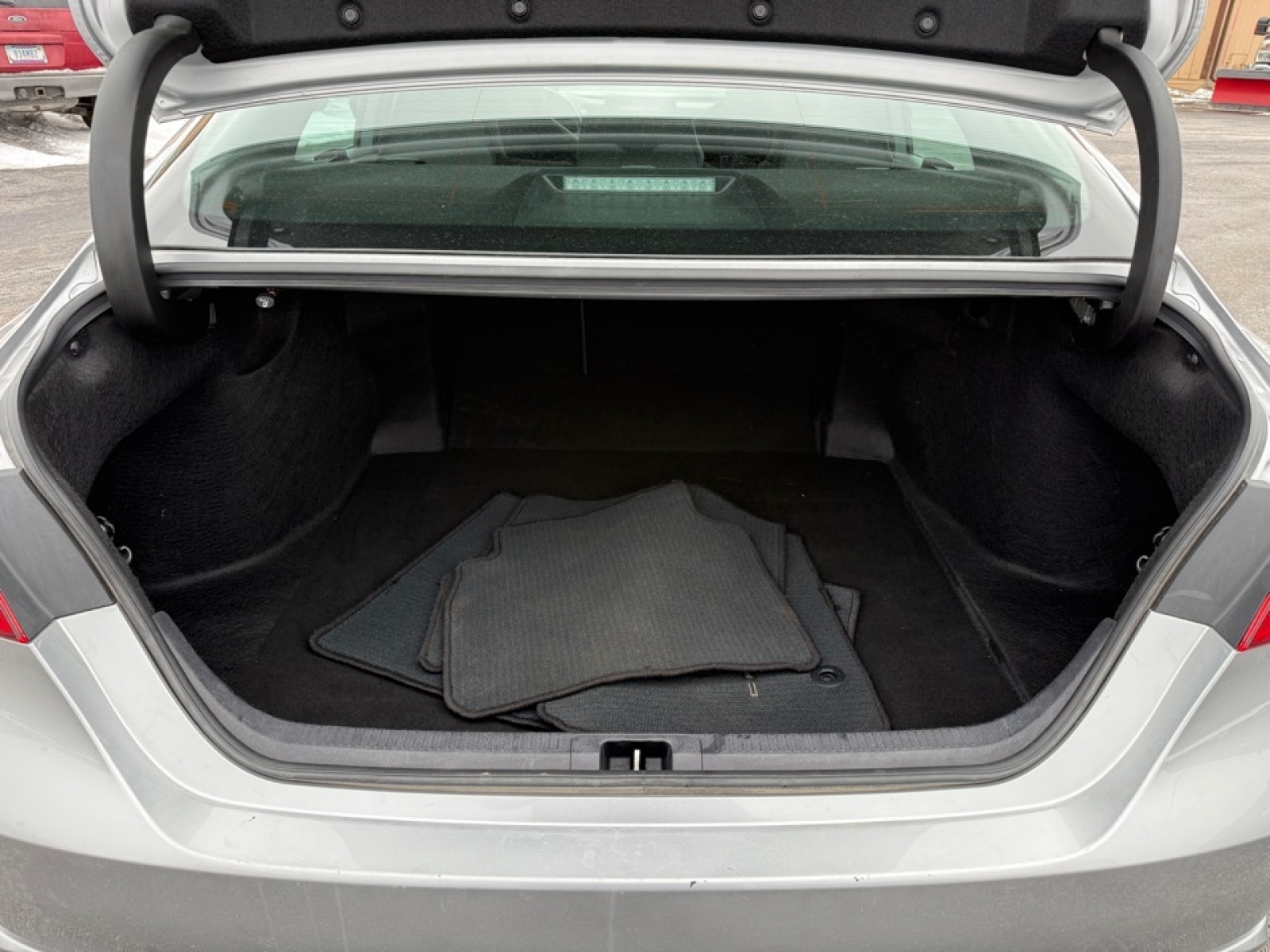 2024 Toyota Camry SE, 39558, Photo