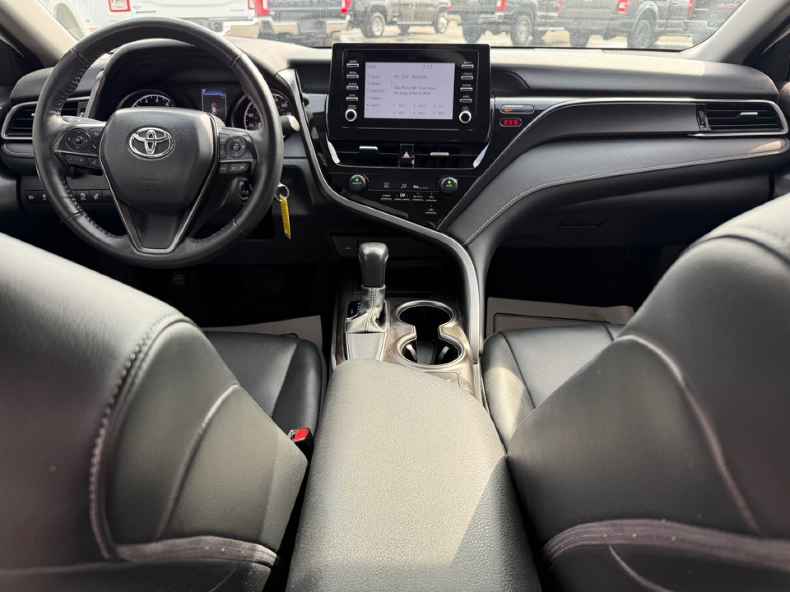 2024 Toyota Camry SE, 39562, Photo