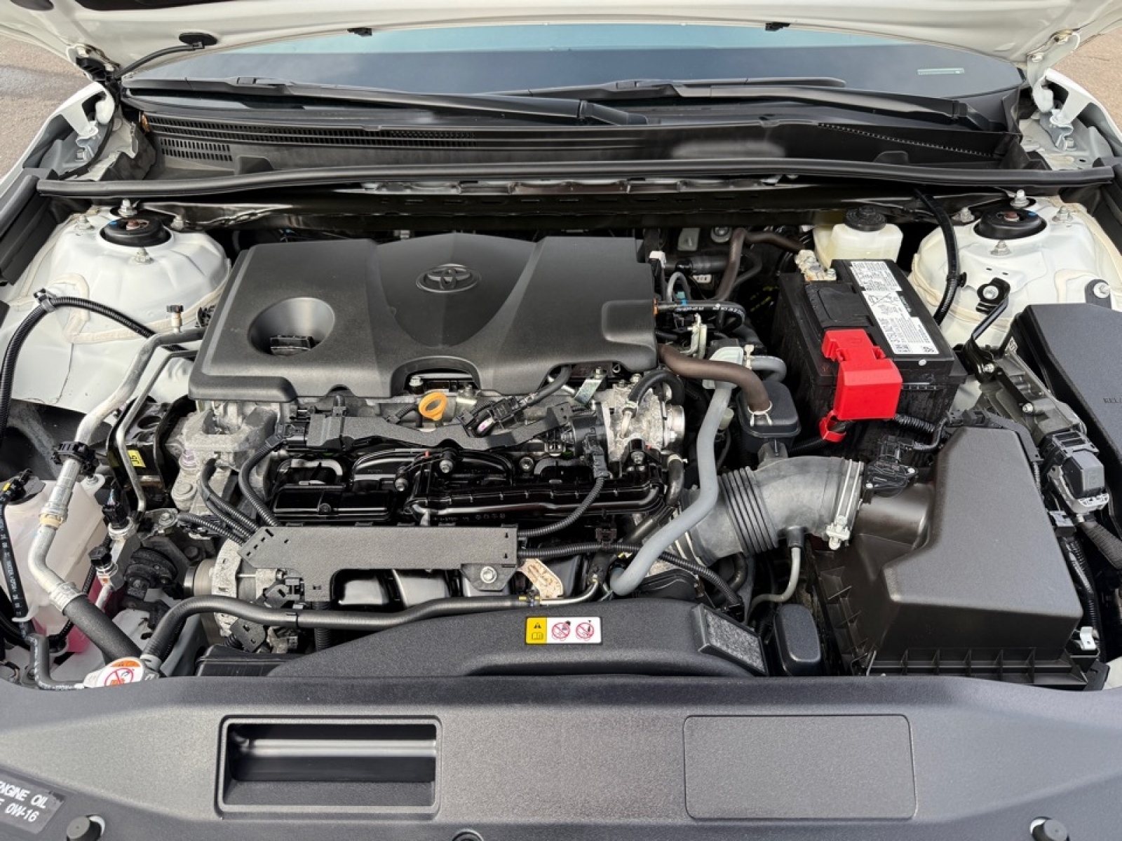 2024 Toyota Camry SE, 39562, Photo