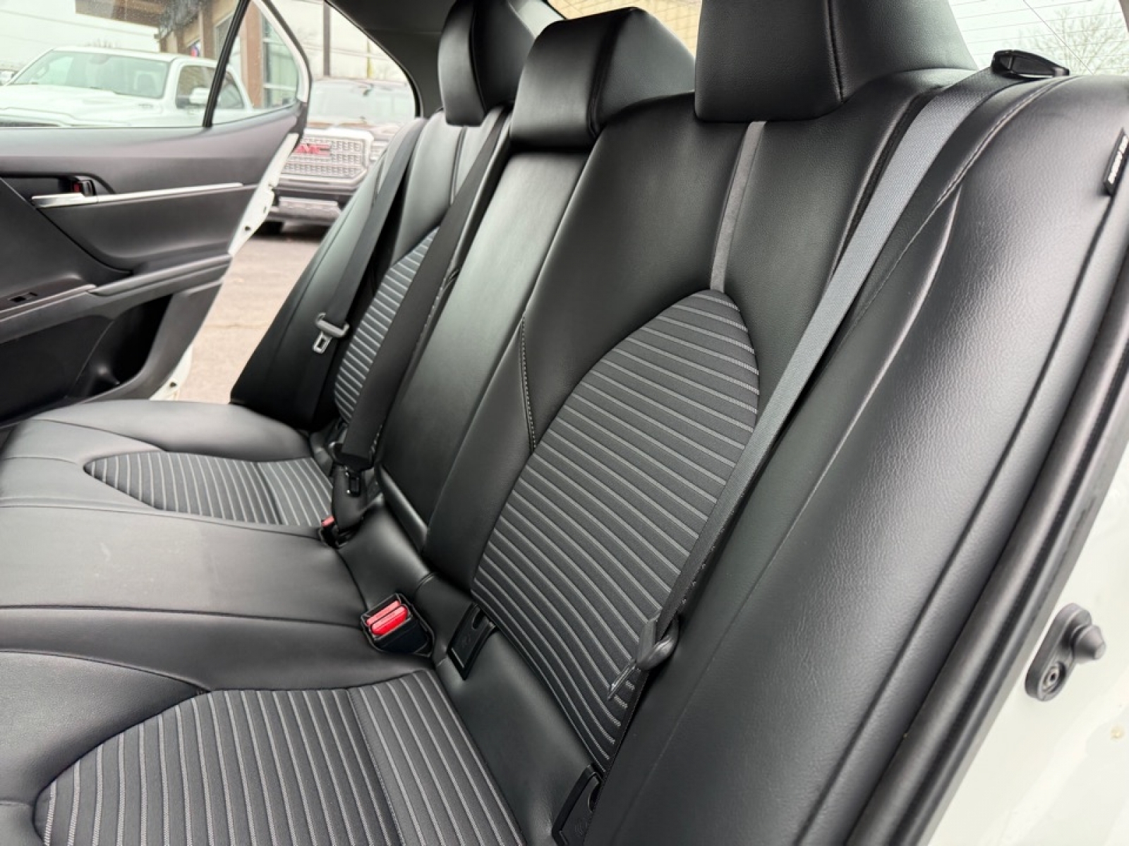 2024 Toyota Camry SE, 39563, Photo