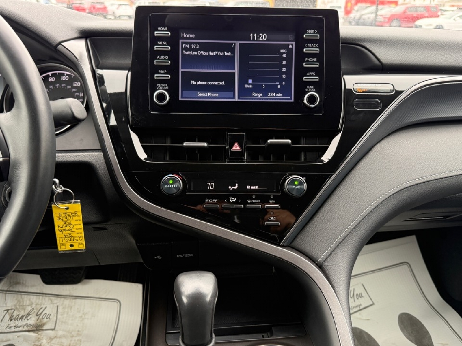 2024 Toyota Camry SE, 39563, Photo