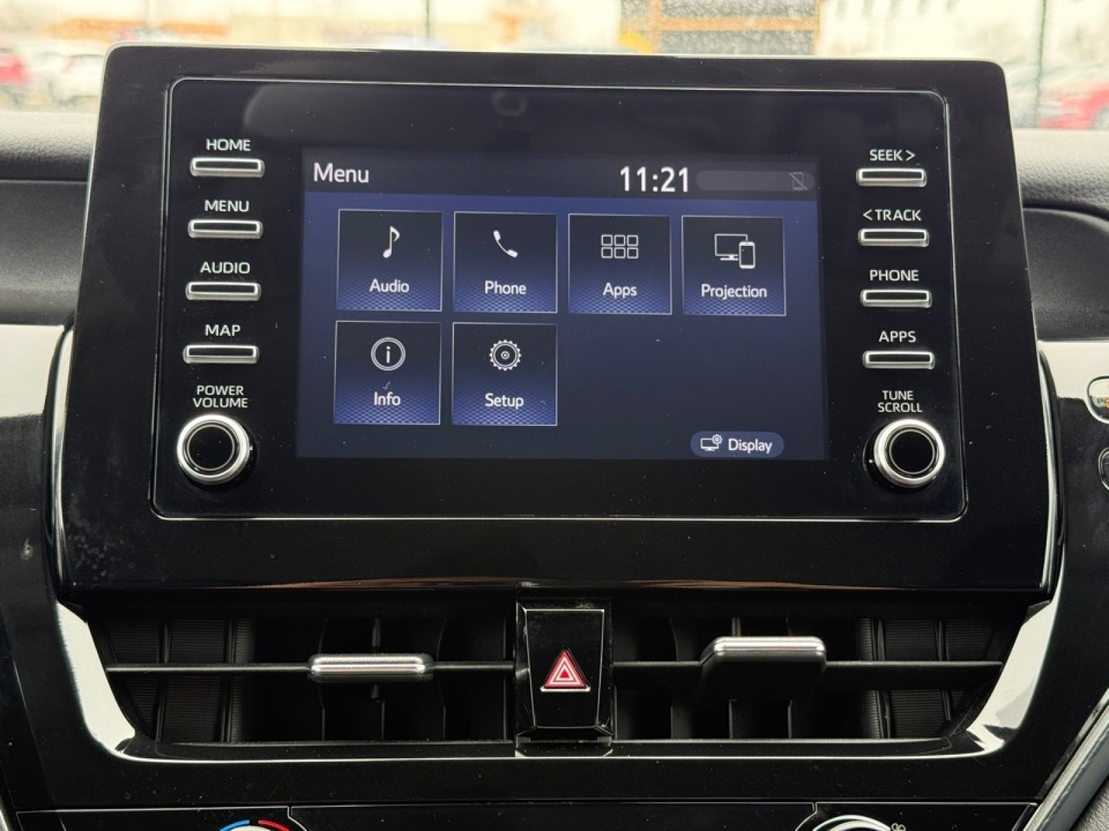 2024 Toyota Camry SE, 39563, Photo