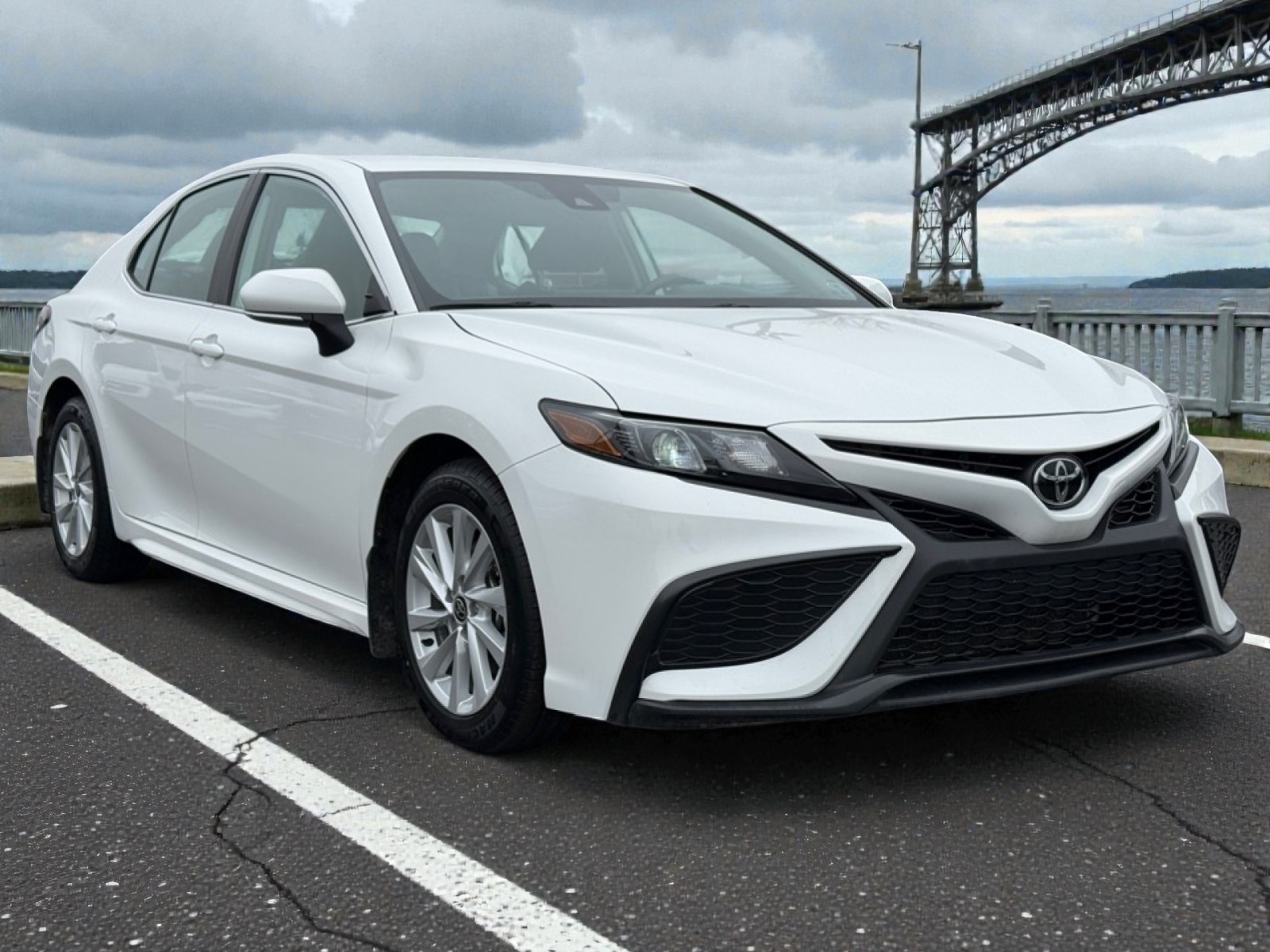 2024 Toyota Camry SE, 39563, Photo