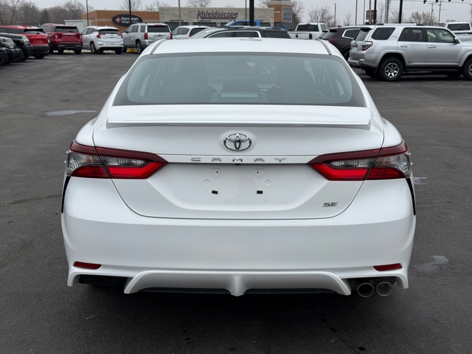 2024 Toyota Camry SE, 39563, Photo