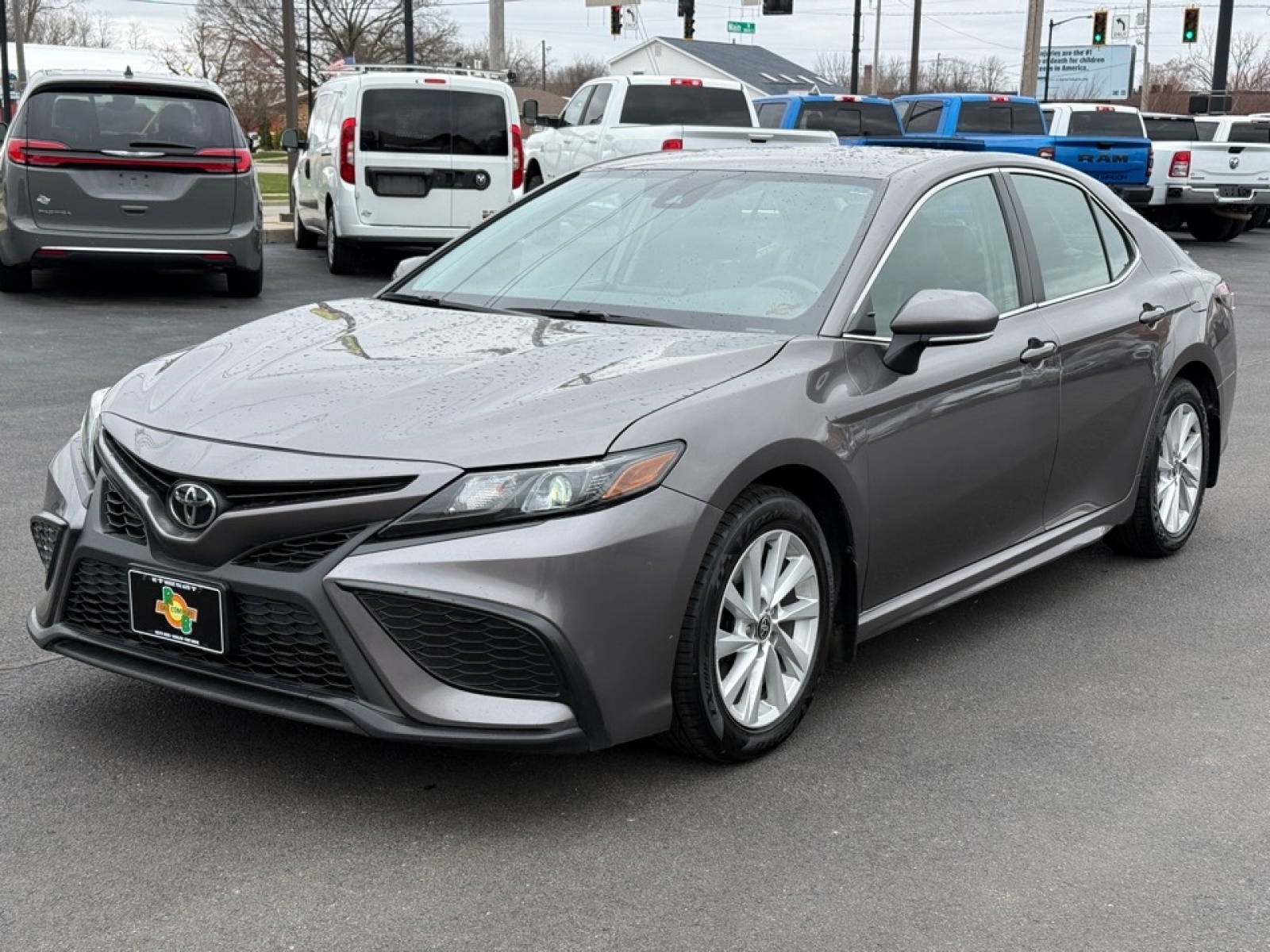2024 Toyota Camry SE, 39628, Photo