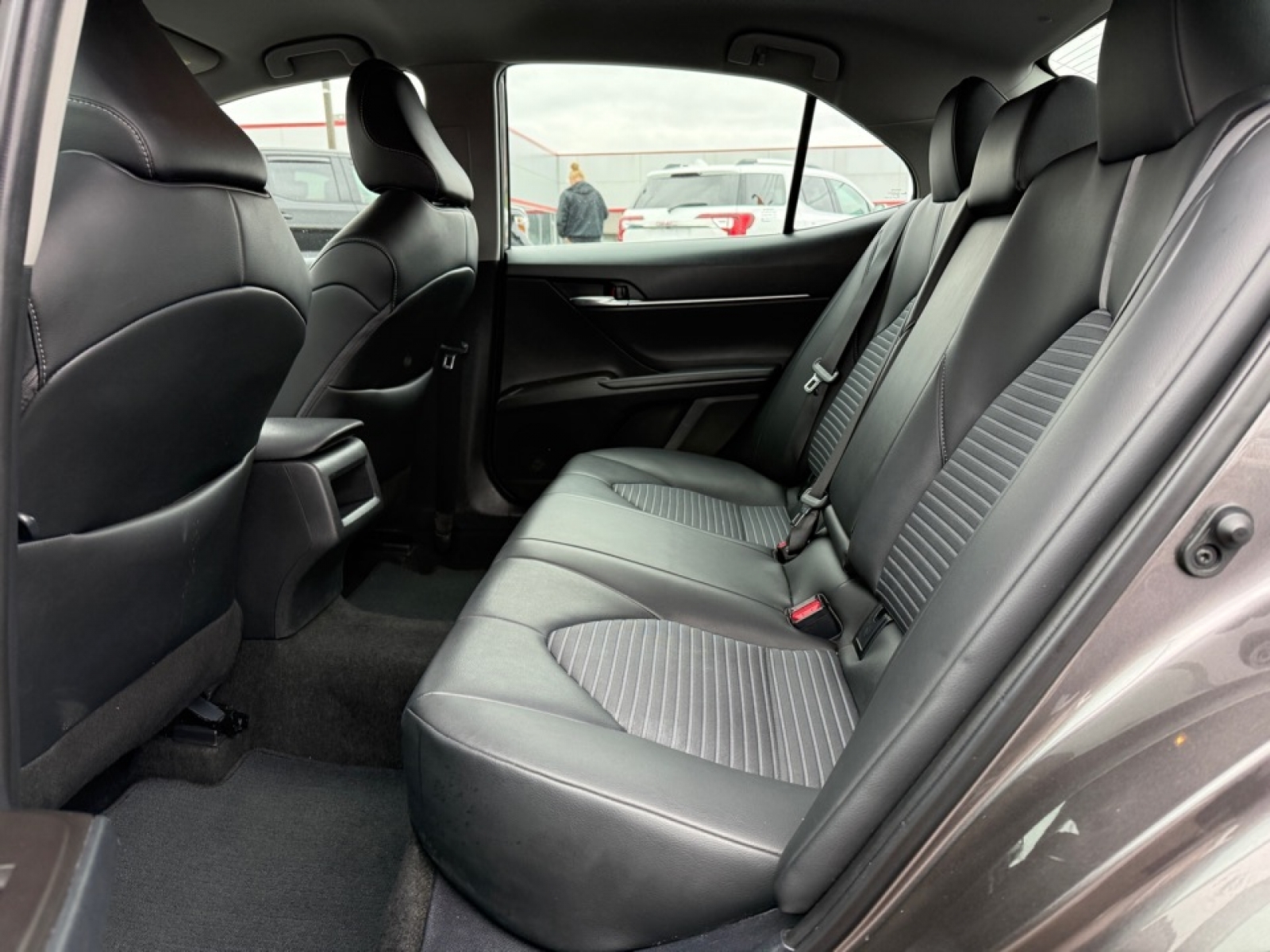 2024 Toyota Camry SE, 39628, Photo