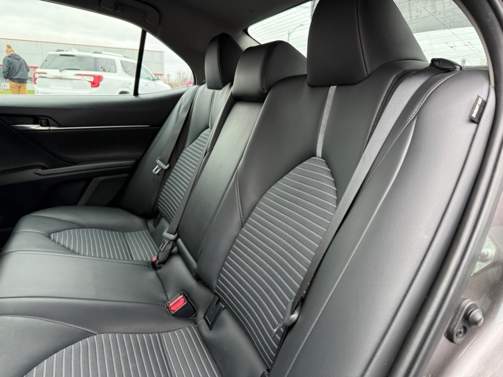 2024 Toyota Camry SE, 39628, Photo