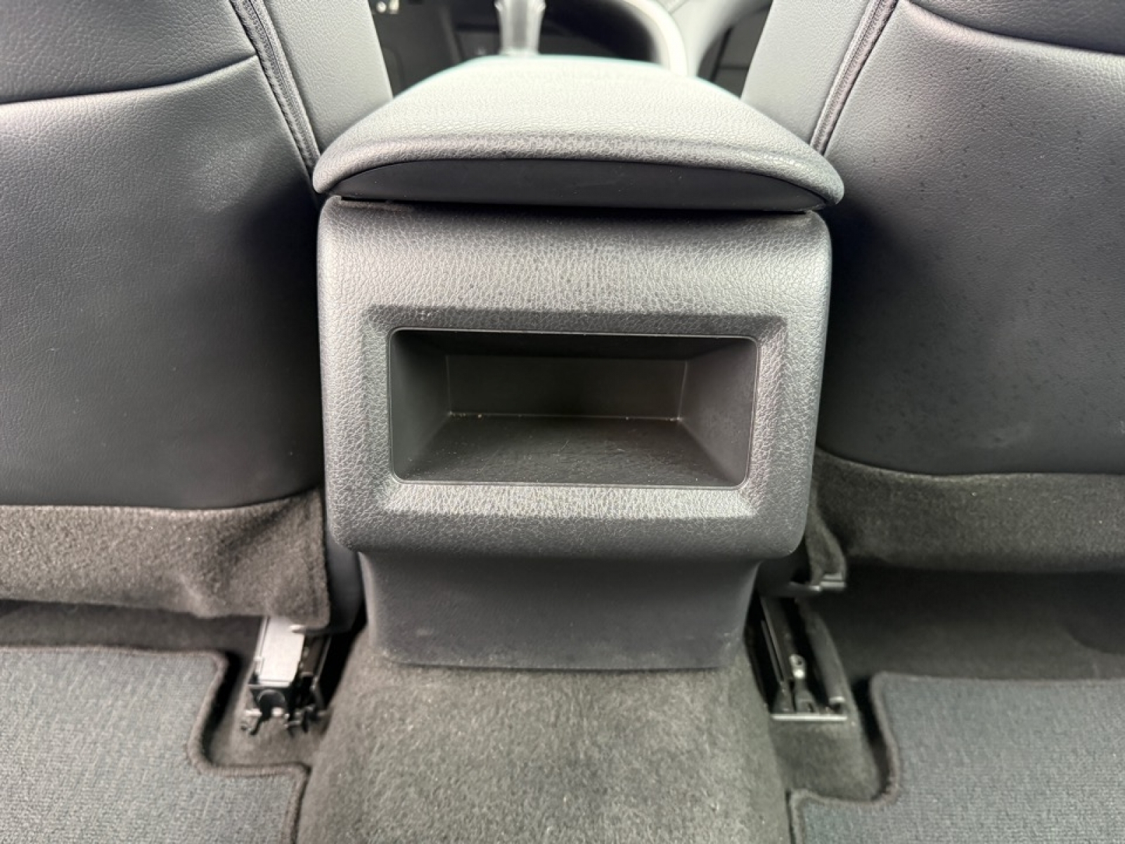 2024 Toyota Camry SE, 39628, Photo