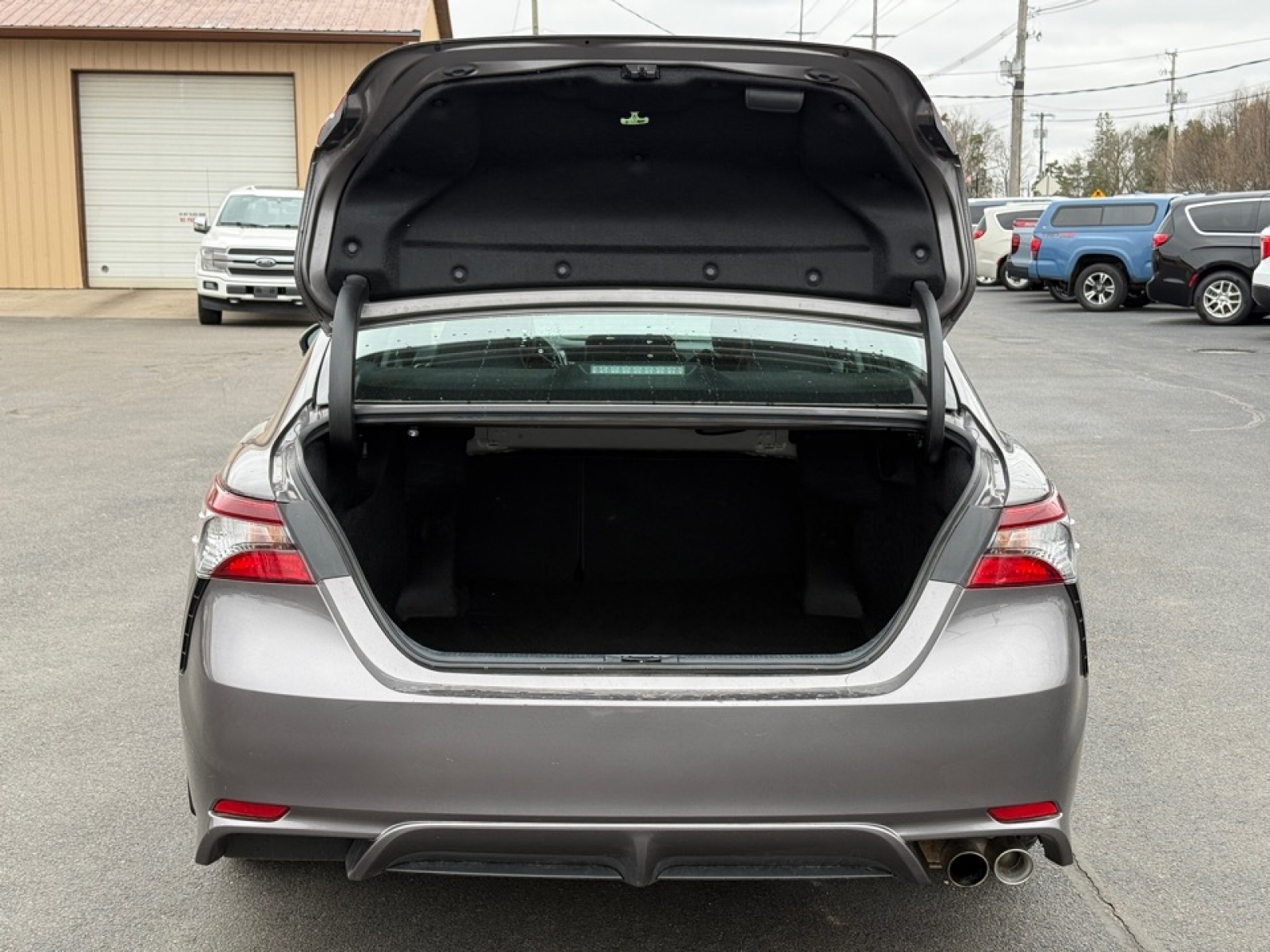 2024 Toyota Camry SE, 39628, Photo