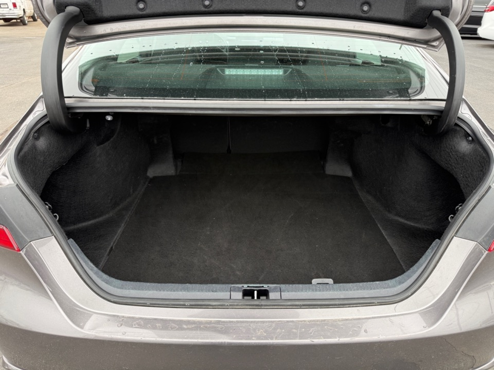 2024 Toyota Camry SE, 39628, Photo