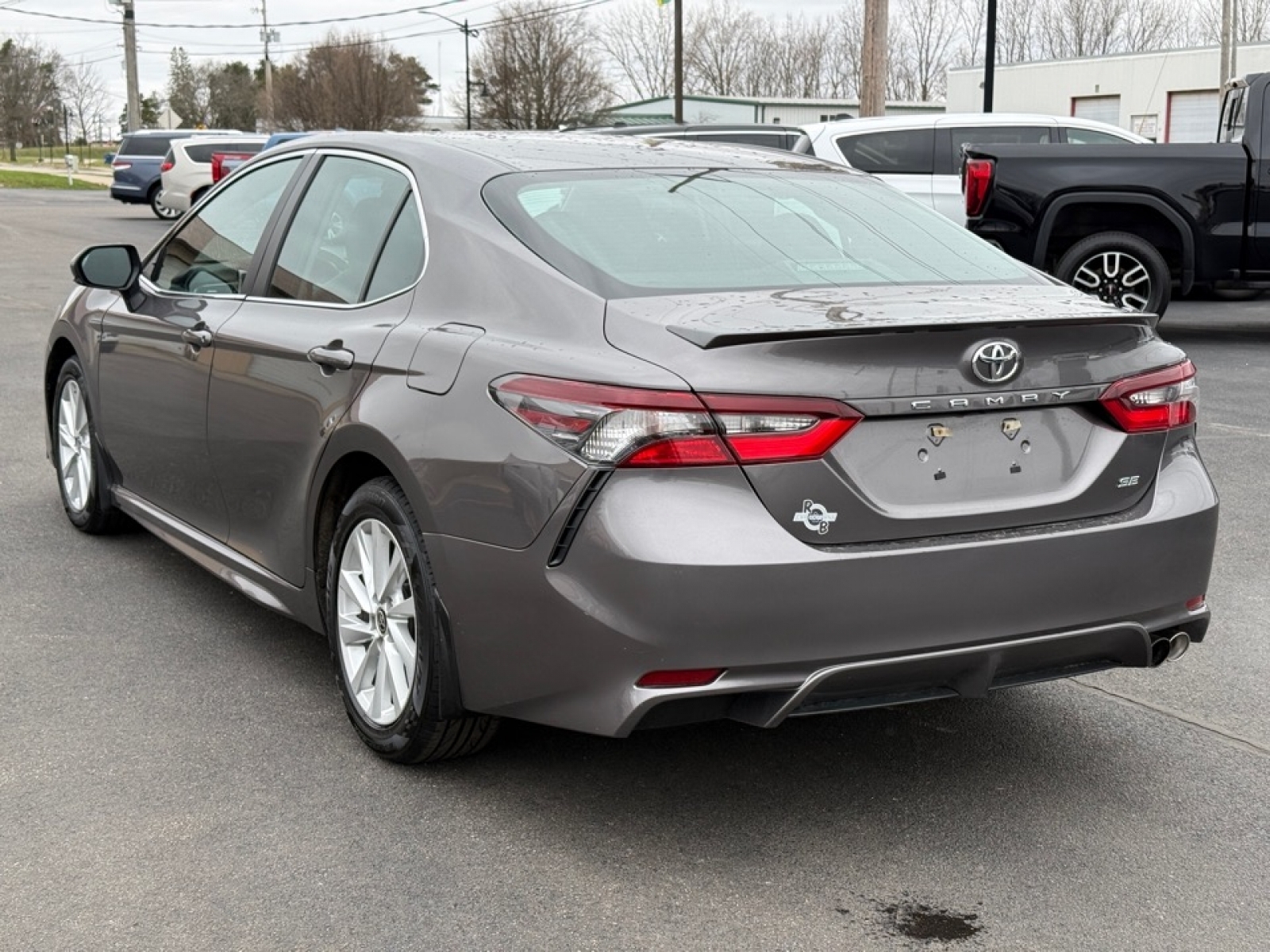 2024 Toyota Camry SE, 39628, Photo