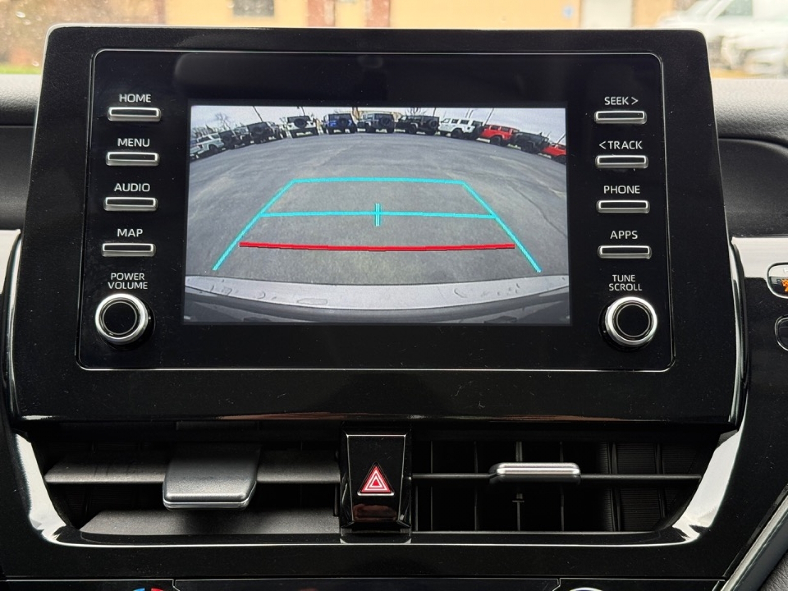 2024 Toyota Camry SE, 39628, Photo