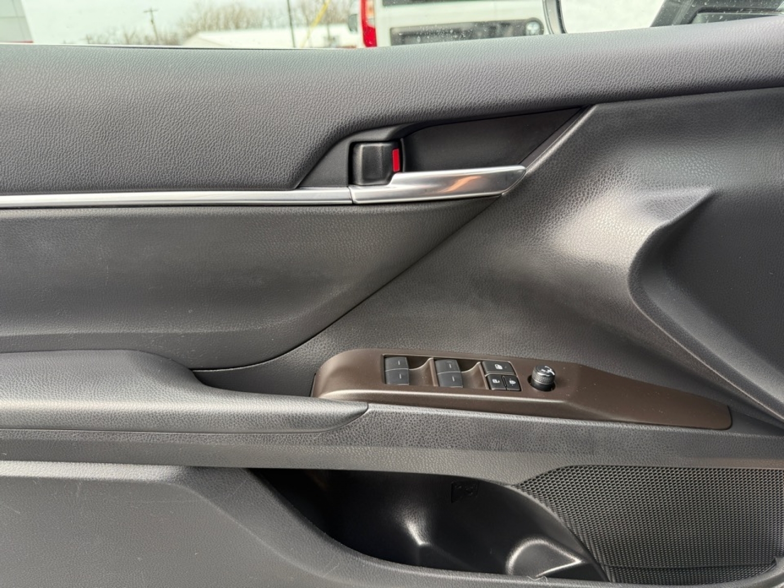 2024 Toyota Camry SE, 39666, Photo