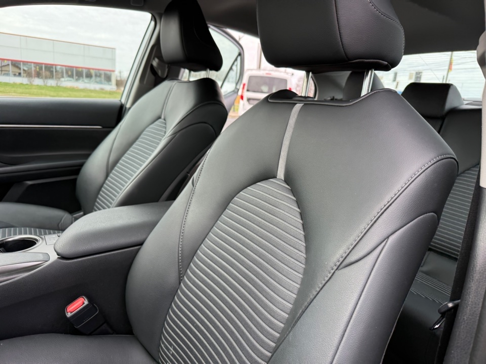 2024 Toyota Camry SE, 39666, Photo