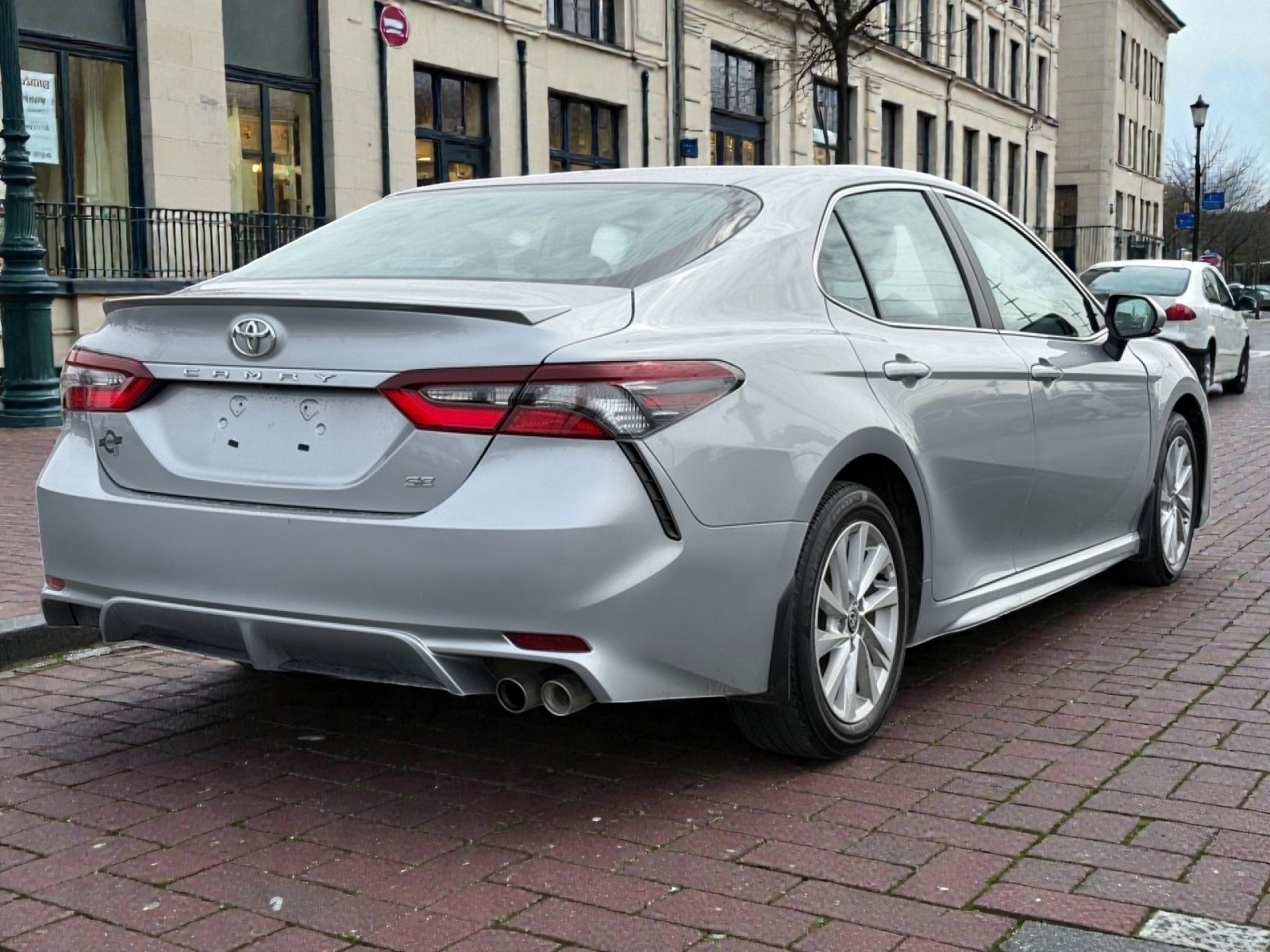 2024 Toyota Camry SE, 39666, Photo